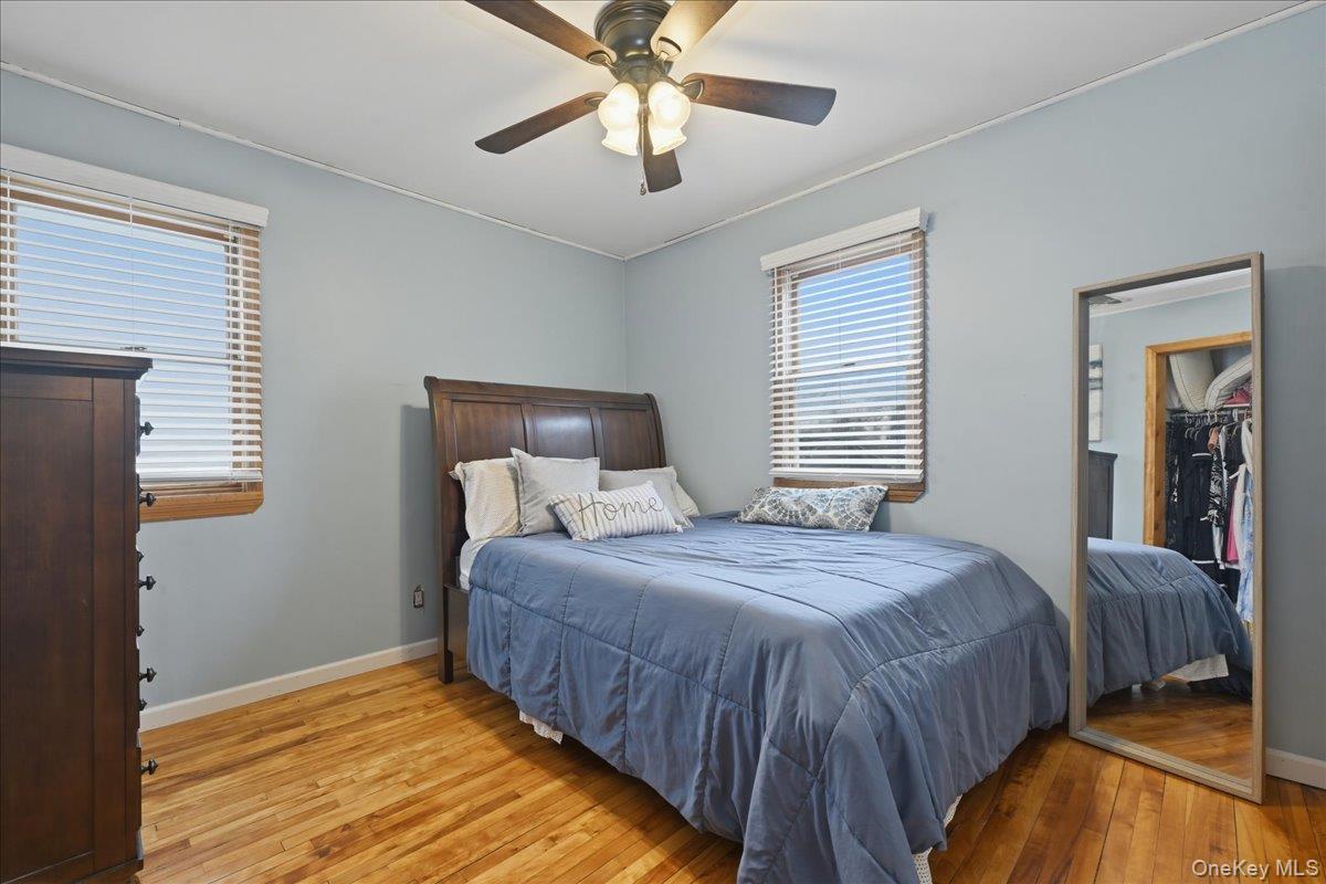 38 Bacon Lane, Babylon, NY 11702