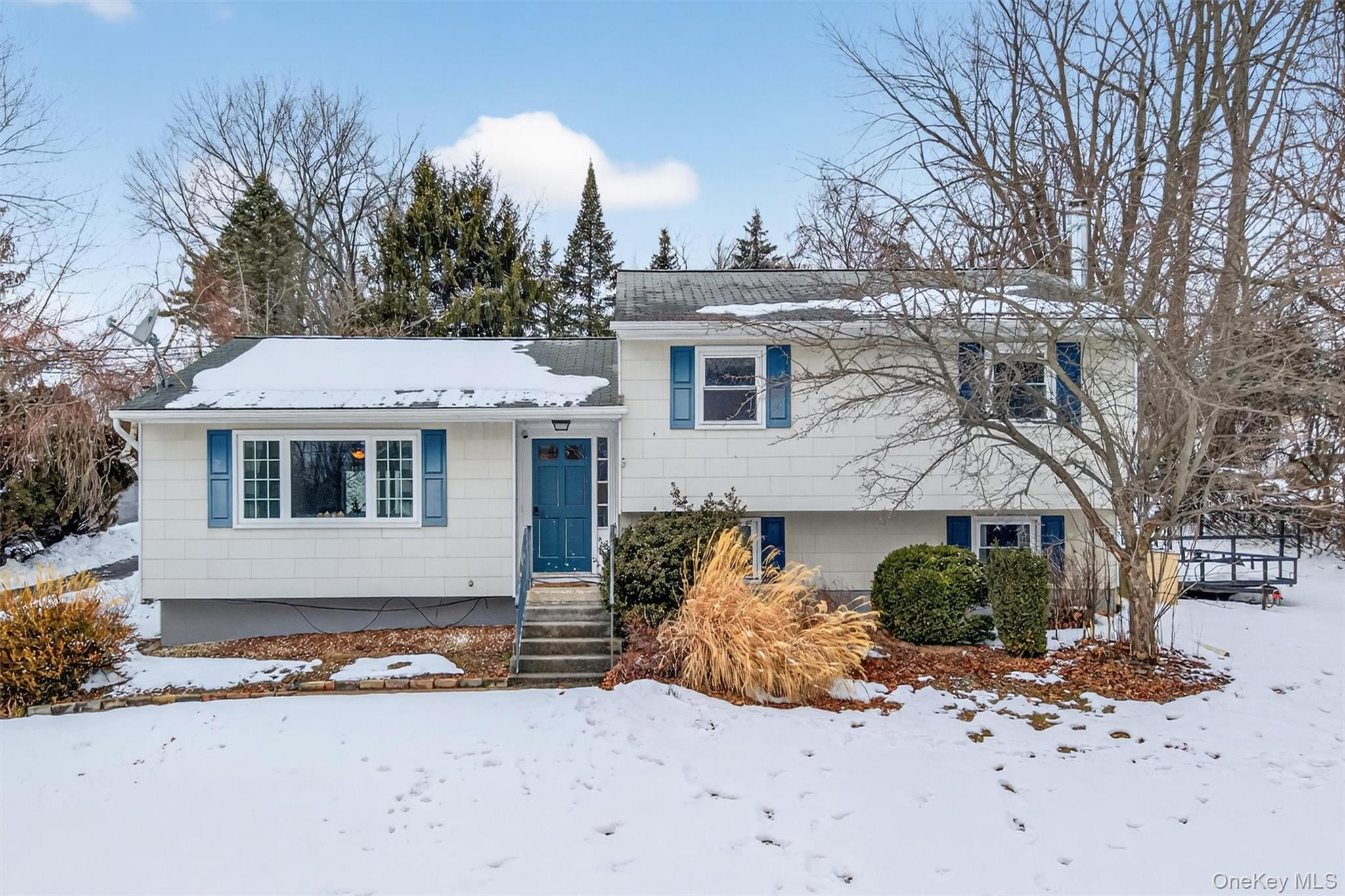 85 Farries Avenue, Florida, NY 10921