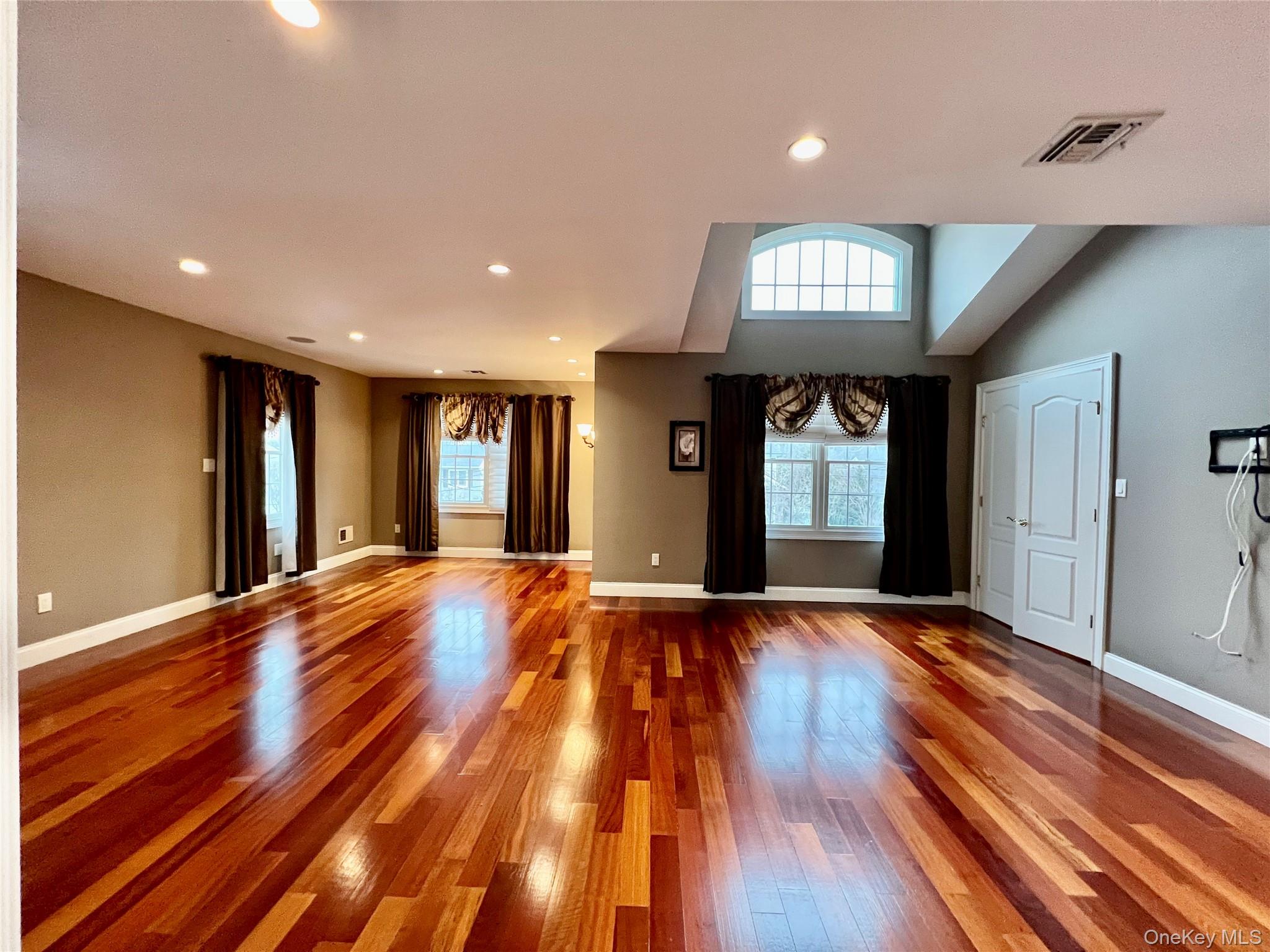 3683 Orchard Road, Wantagh, NY 11793