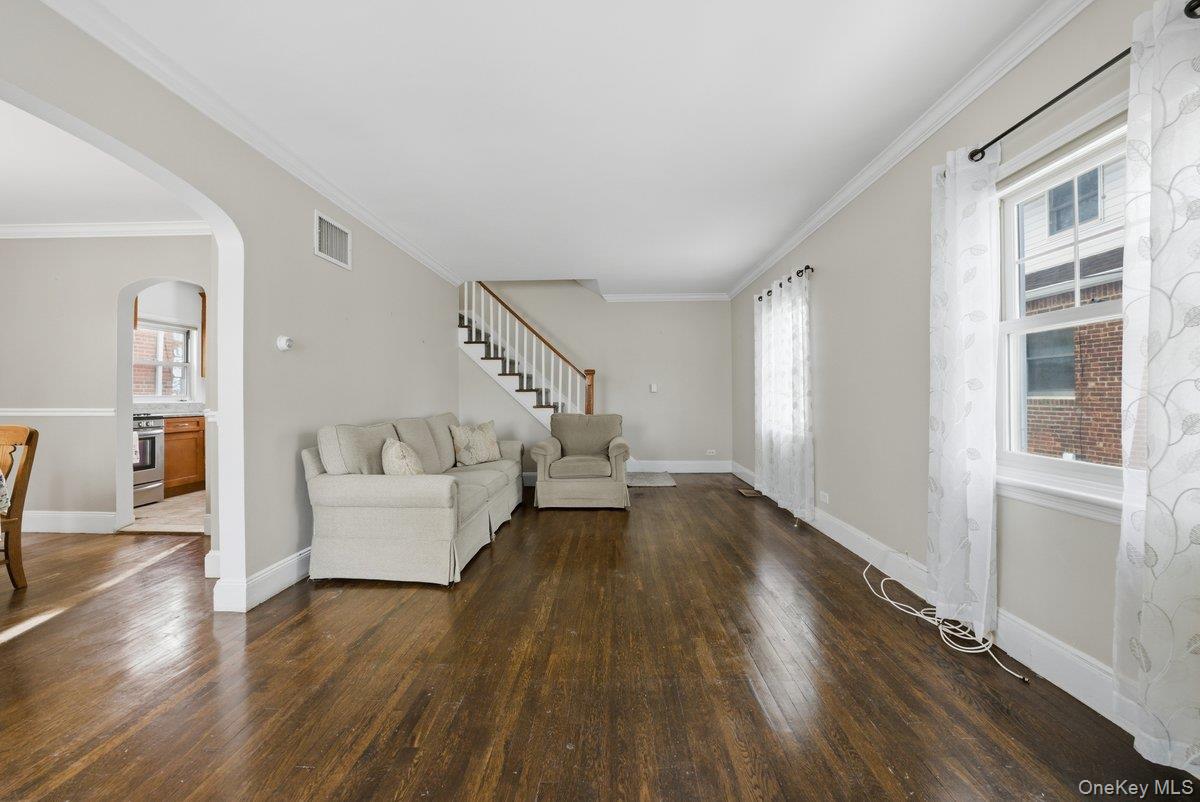 238 Kimball Terrace, Yonkers, NY 10704