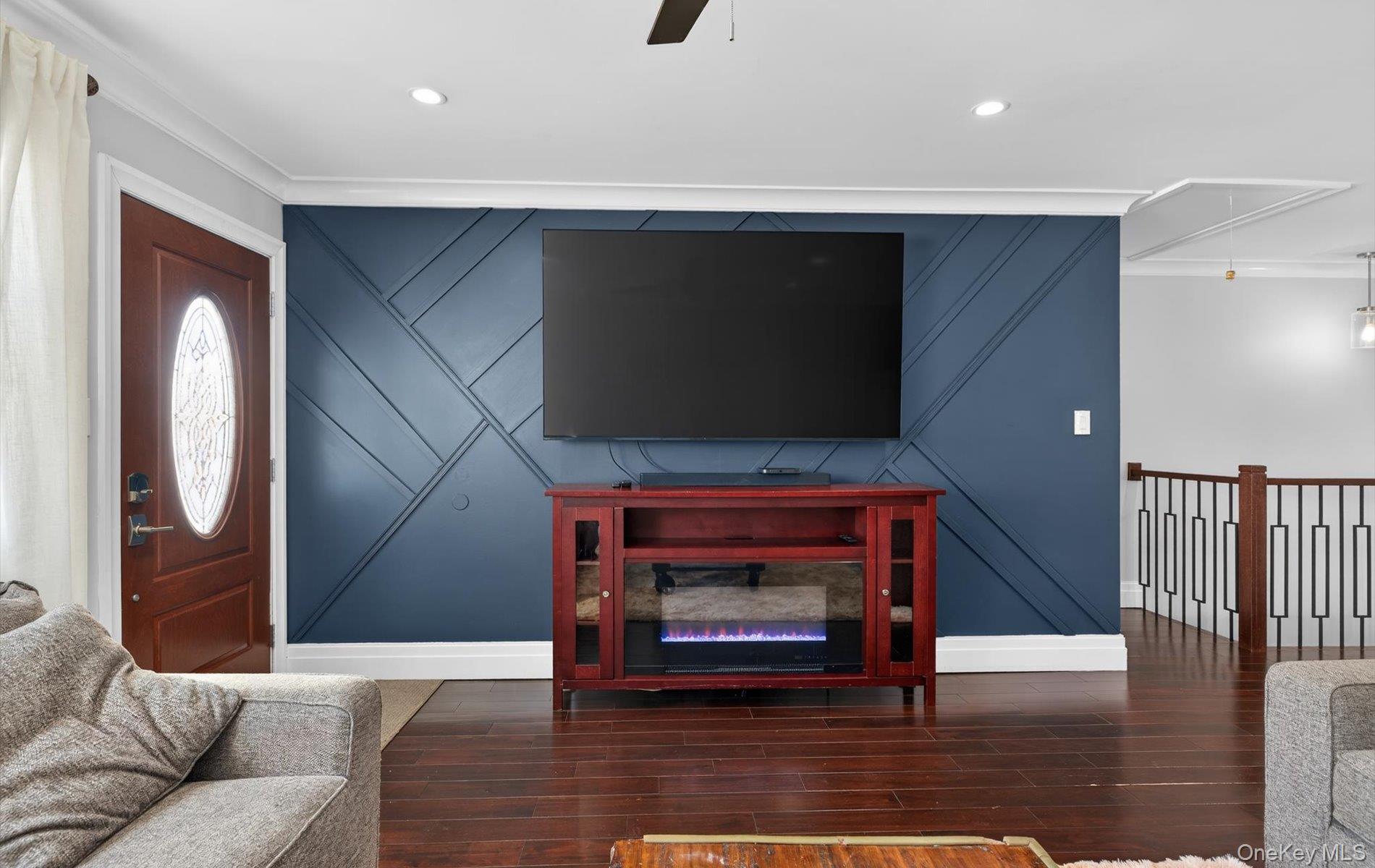 85 Pengon Circle, East Meadow, NY 11554