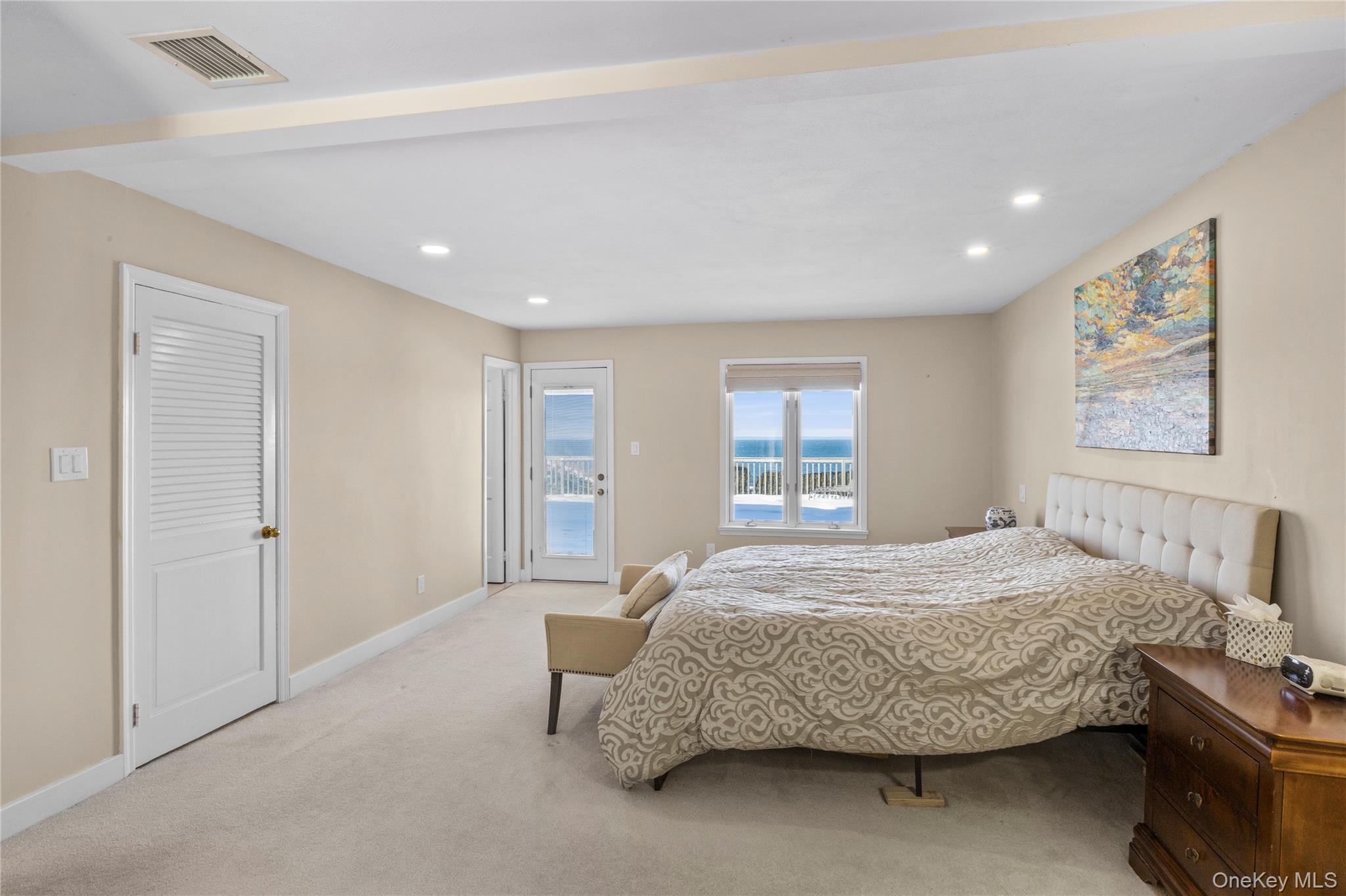 11 Seacliff Lane, Miller Place, NY 11764