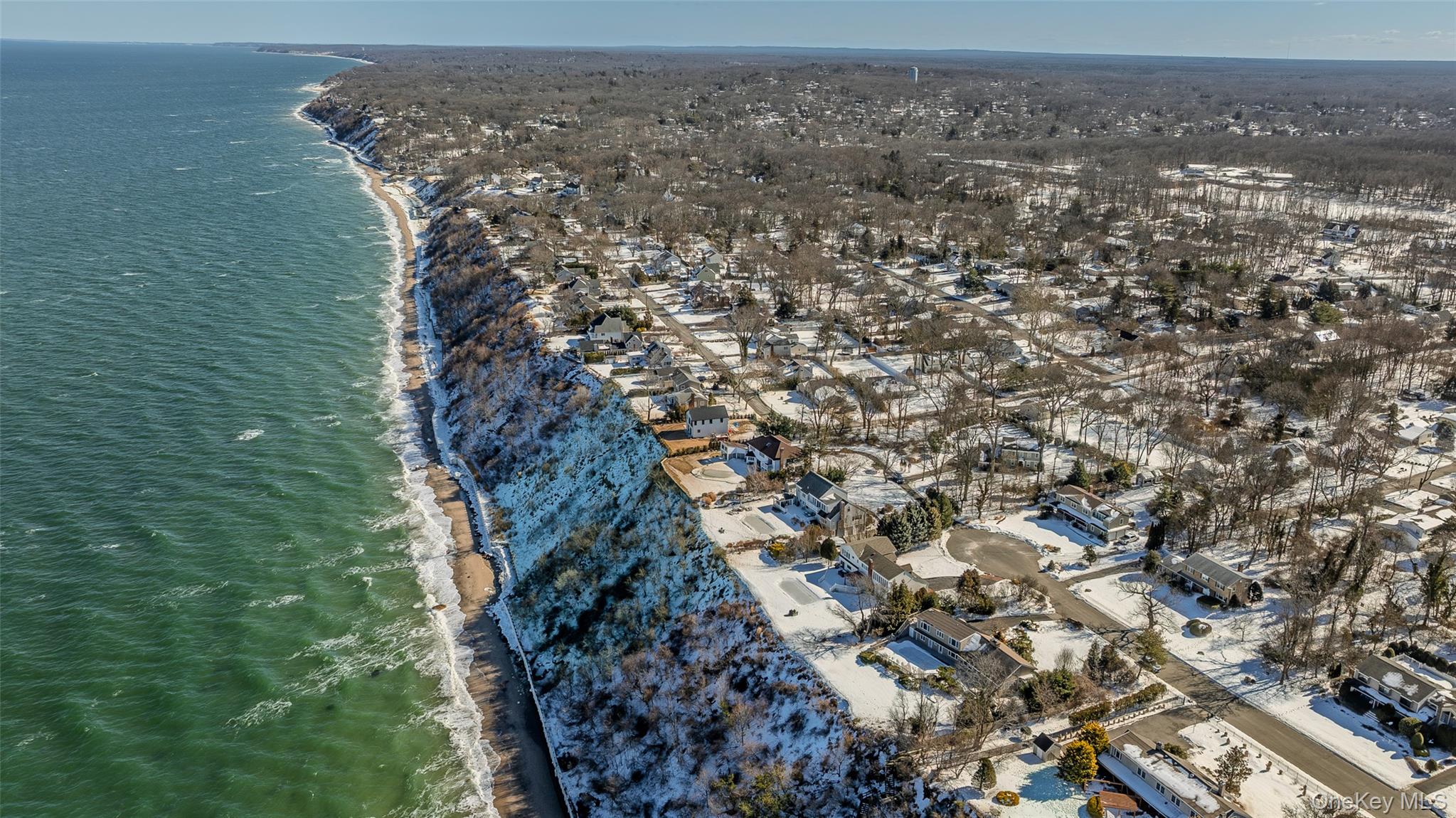 11 Seacliff Lane, Miller Place, NY 11764