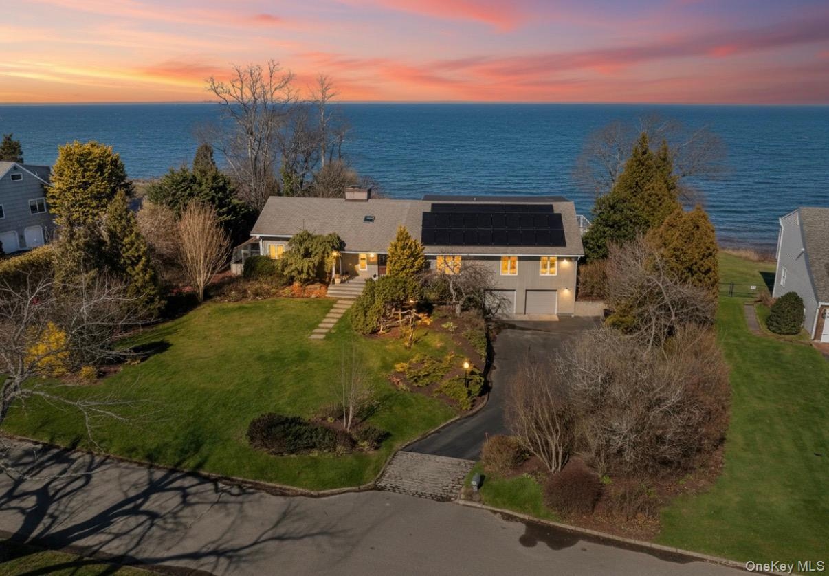 11 Seacliff Lane, Miller Place, NY 11764