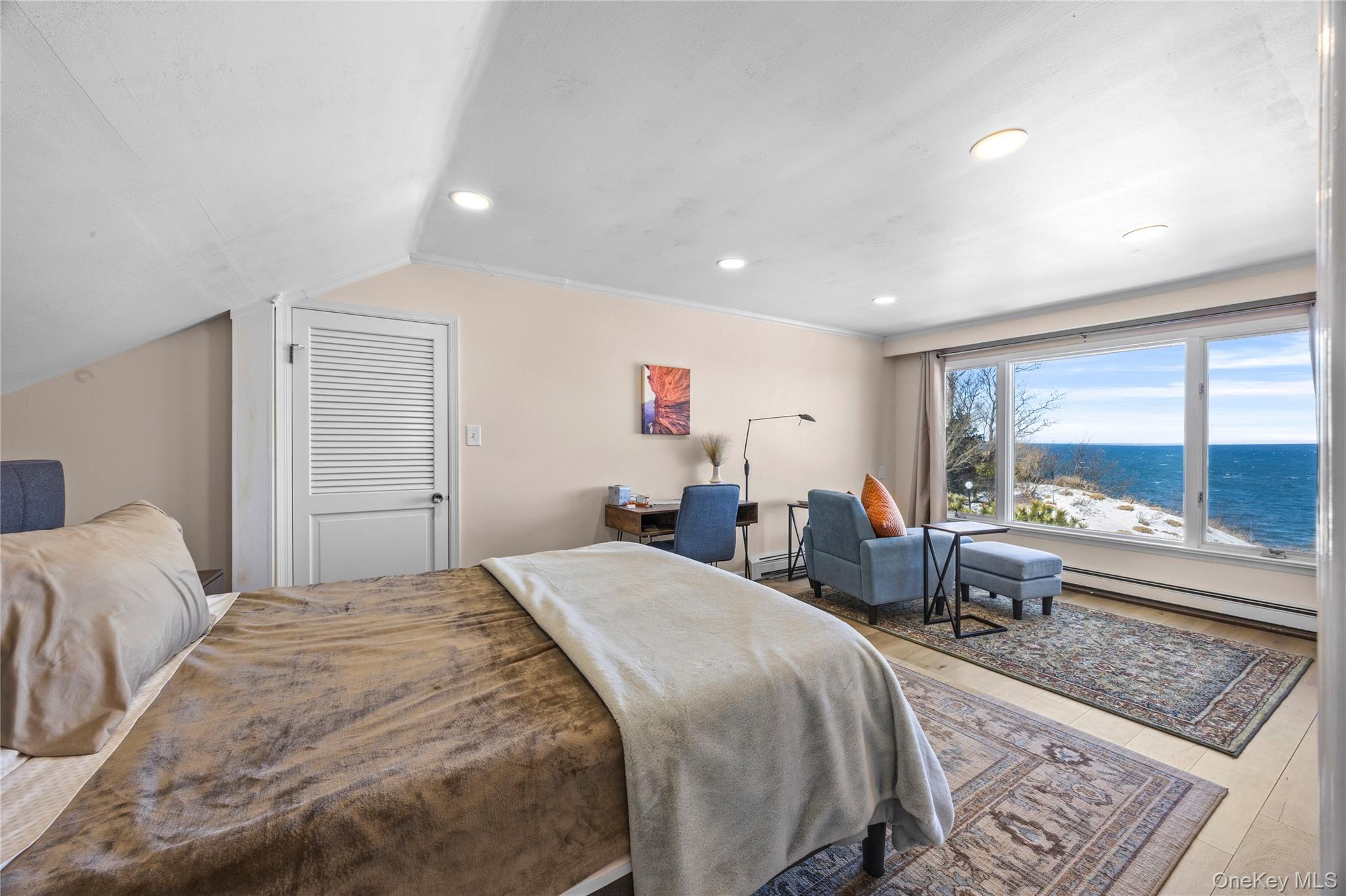 11 Seacliff Lane, Miller Place, NY 11764