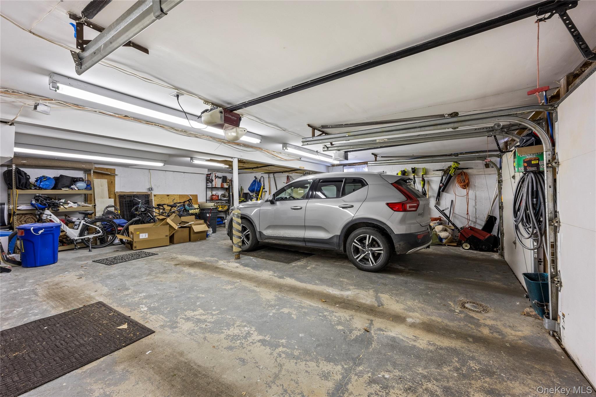 11 Seacliff Lane, Miller Place, NY 11764