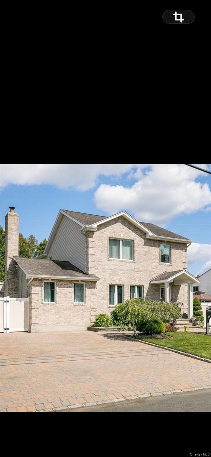 117 Wright Avenue, Deer Park, NY 11729