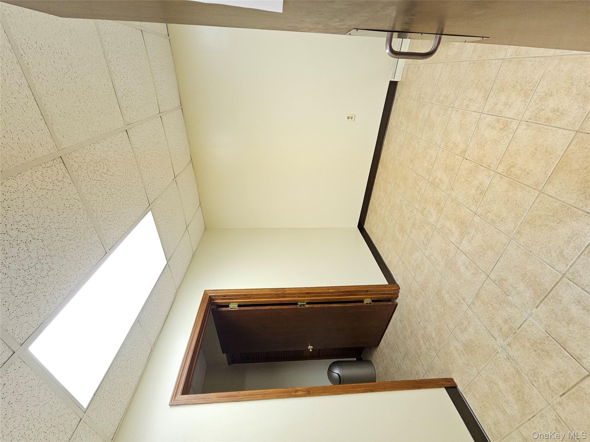 97 Fulton Avenue, Poughkeepsie, NY 12603