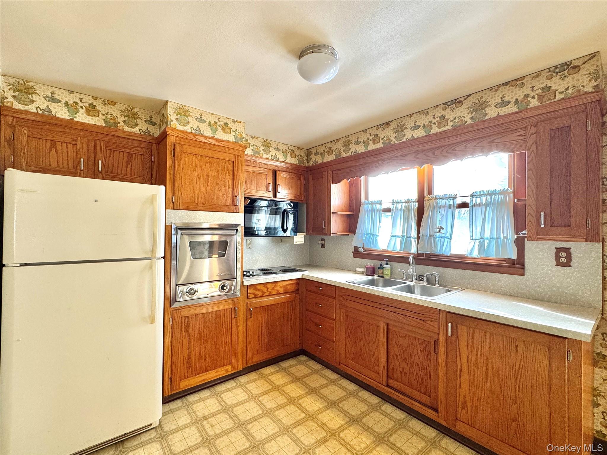 142 Broome Street, Catskill, NY 12414