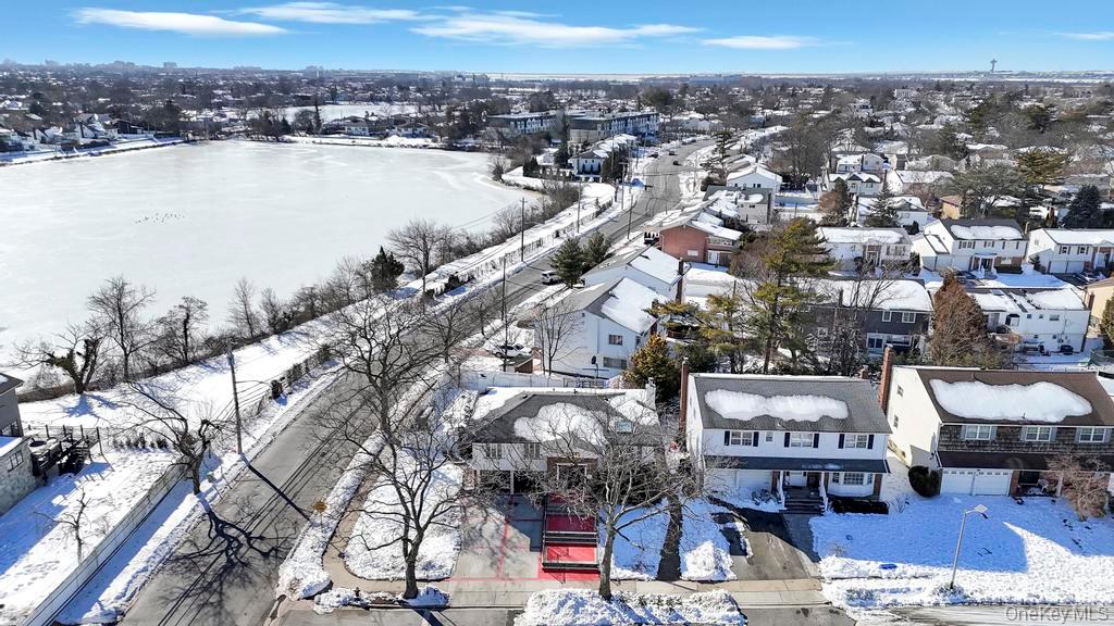 2 Valley Greens Drive, Valley Stream, NY 11581