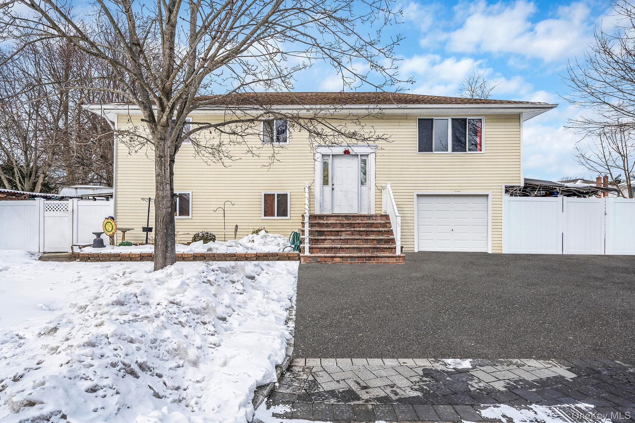 73 Olive Street, Central Islip, NY 11722