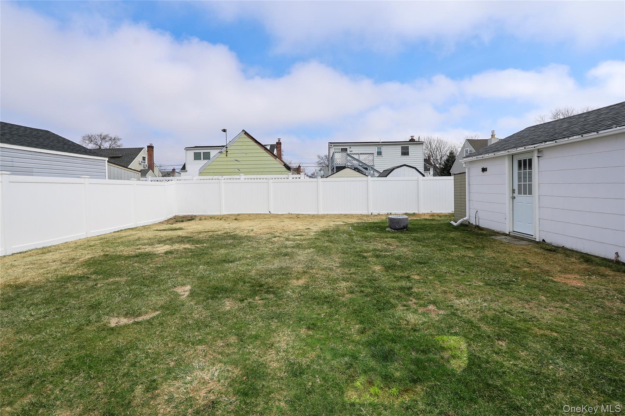 75 Riverside Avenue, Merrick, NY 11566