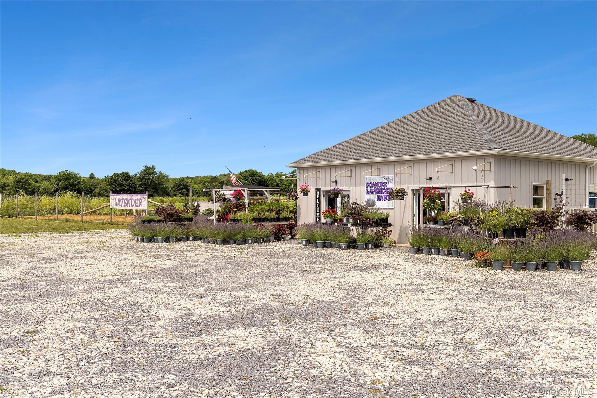 3360 Sound Avenue, Riverhead, NY 11901