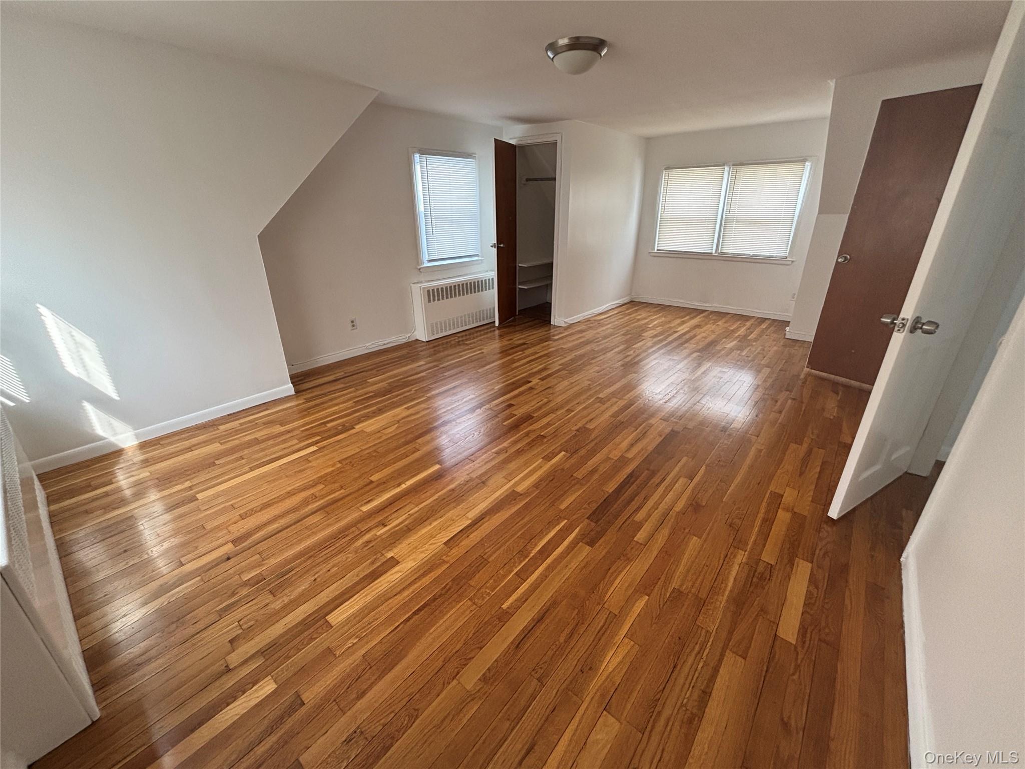 528 Cameron Street, Elmont, NY 11003