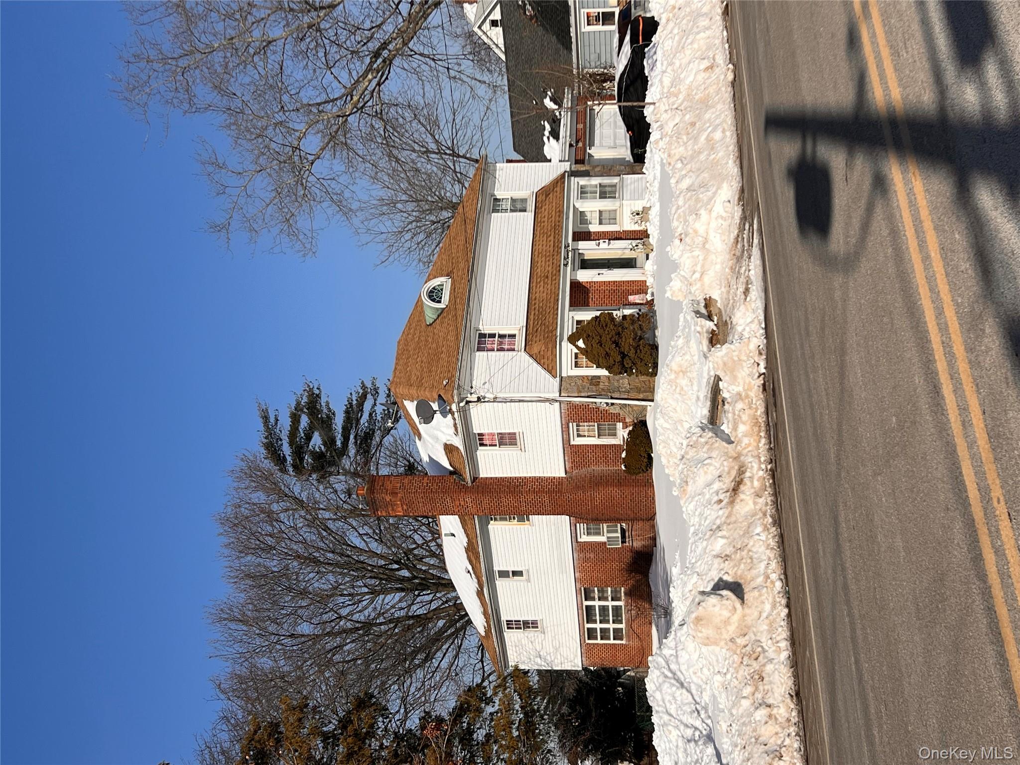 122 Rockaway Parkway, Valley Stream, NY 11580