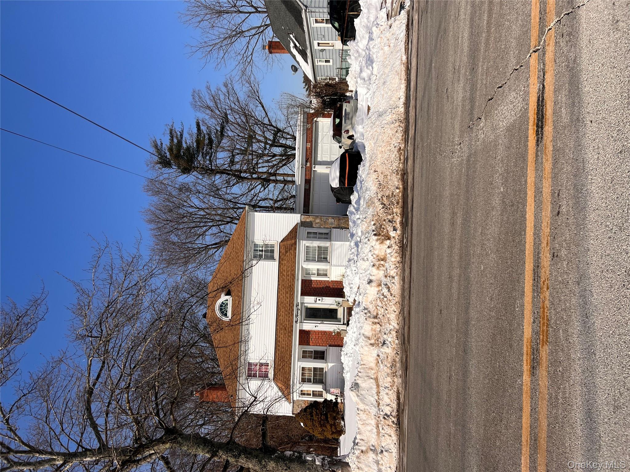 122 Rockaway Parkway, Valley Stream, NY 11580