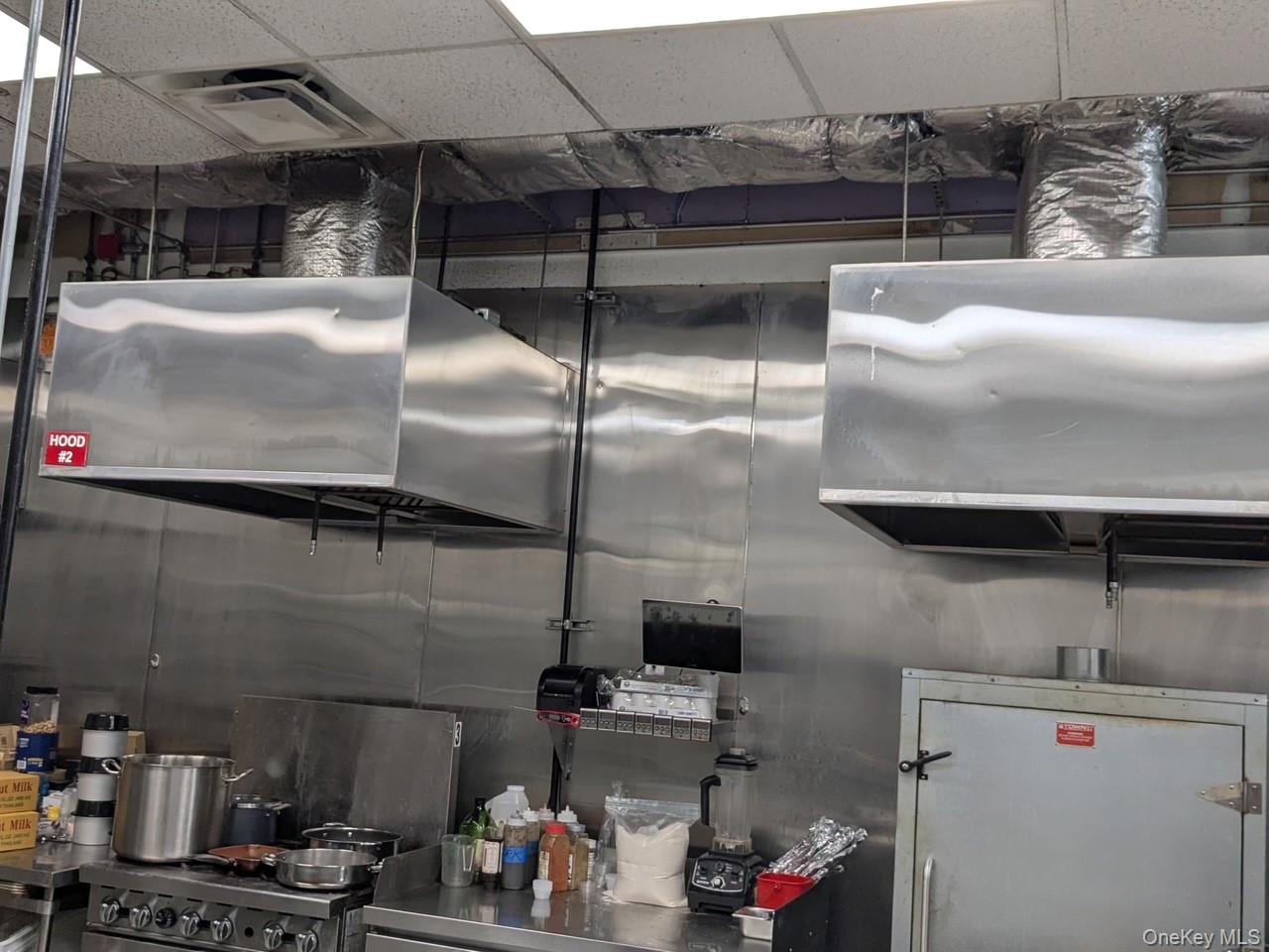 1870 E Jericho Turnpike, Huntington, NY 11743