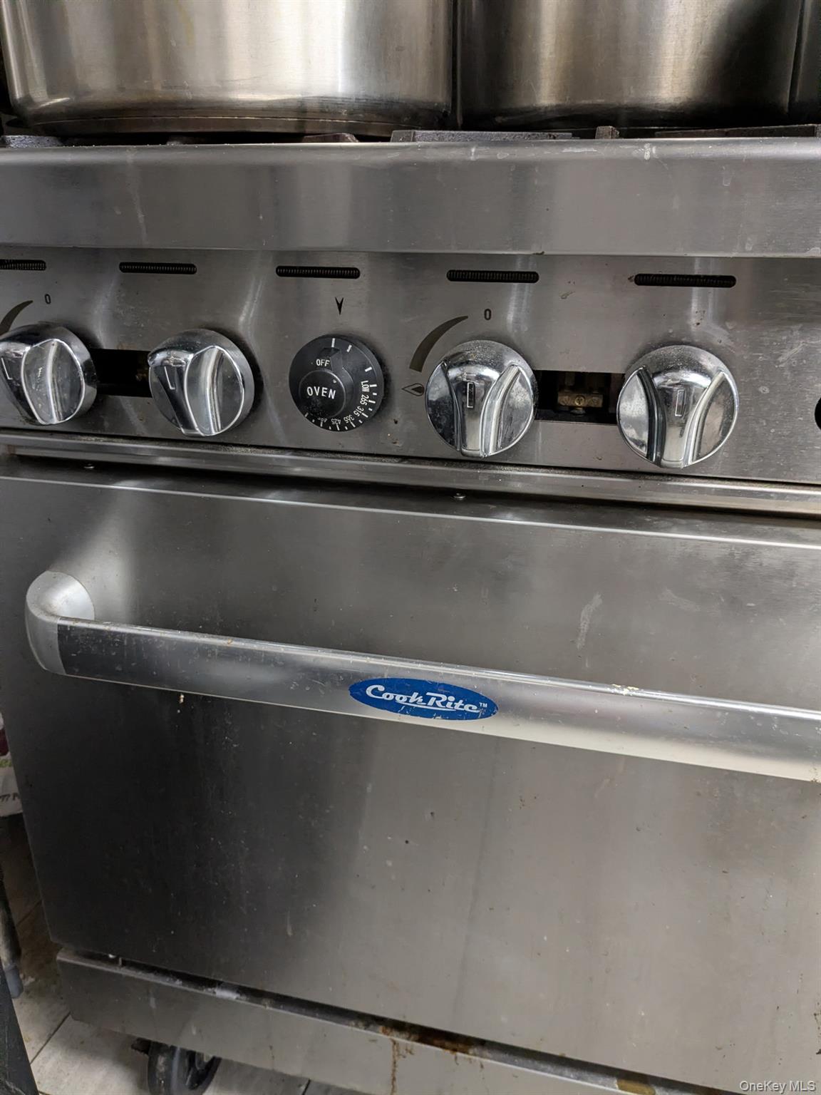 1870 E Jericho Turnpike, Huntington, NY 11743