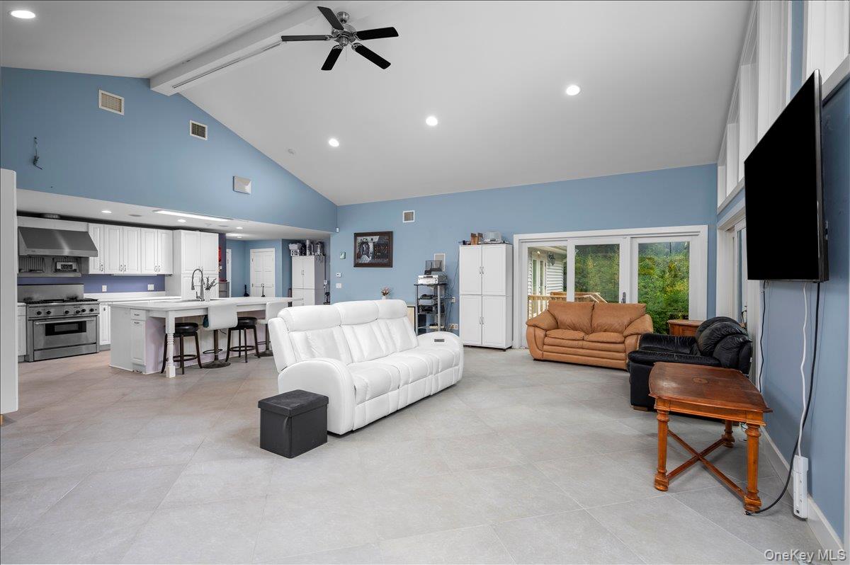 54 Allapartus Road, Ossining, NY 10562