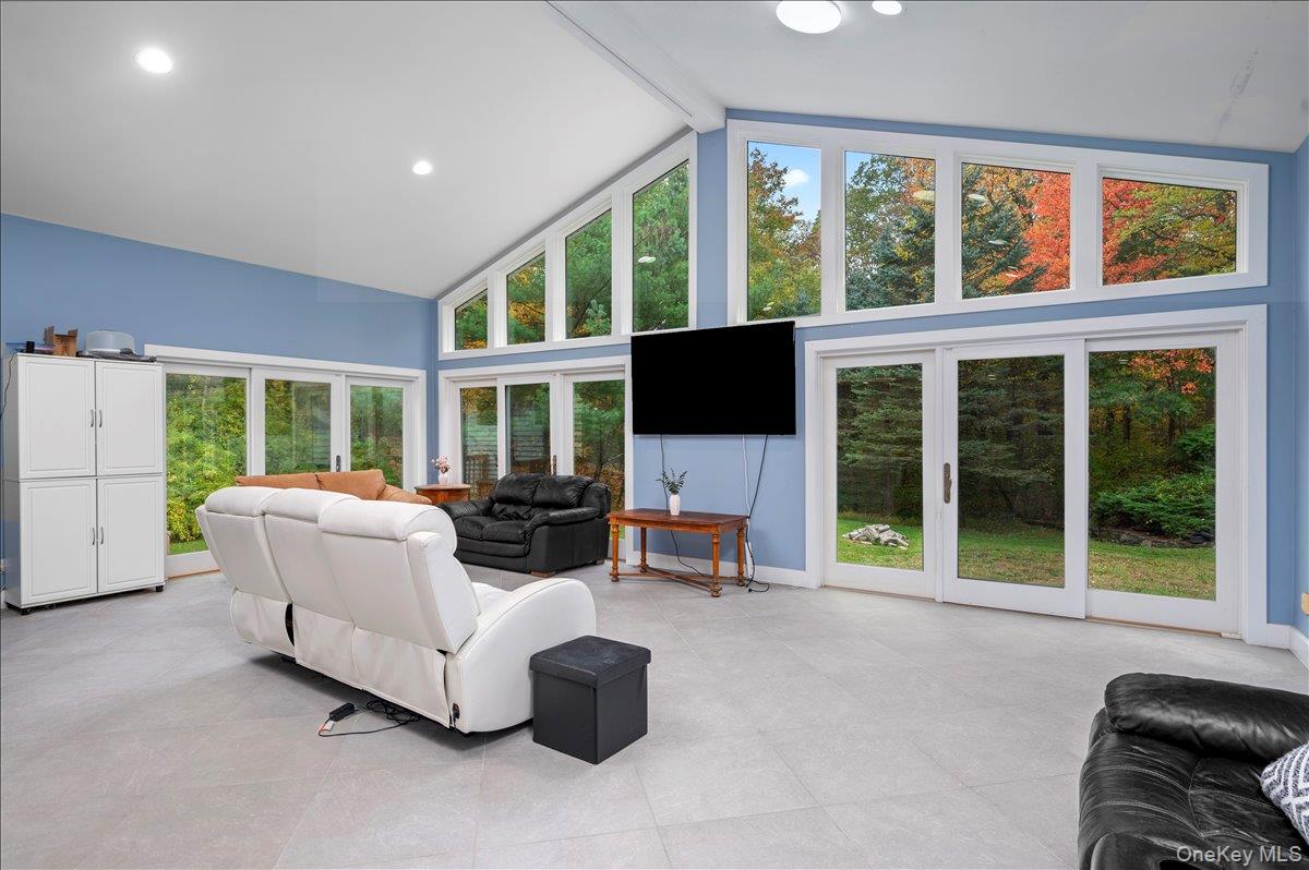 54 Allapartus Road, Ossining, NY 10562