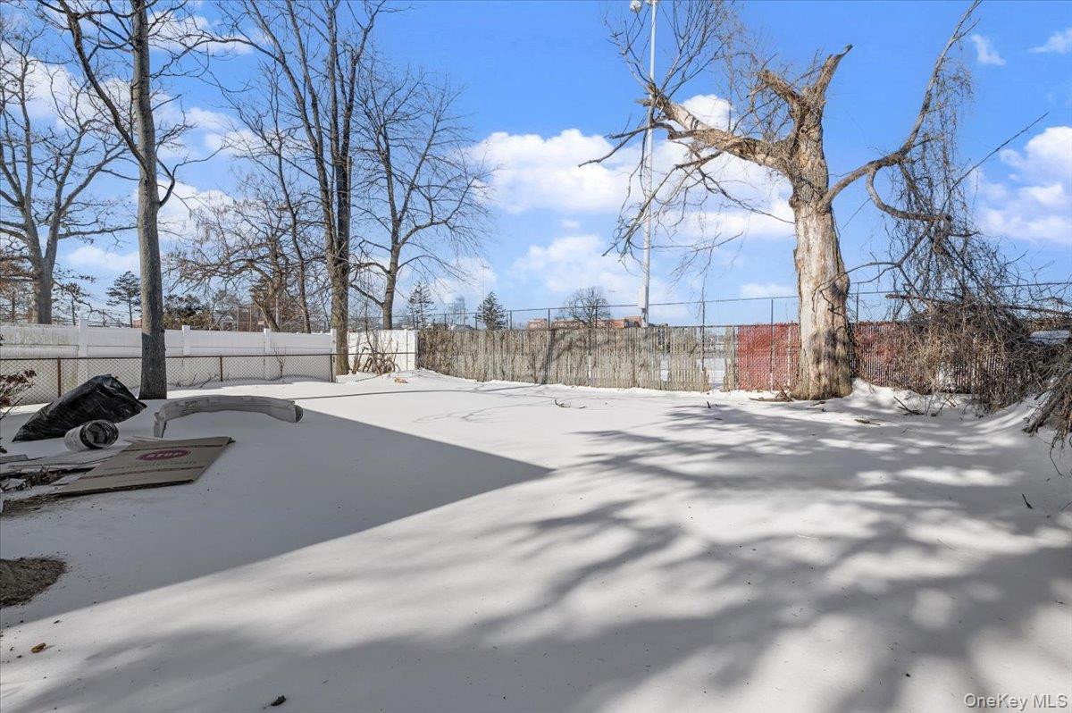 23 Peters Avenue, Hempstead, NY 11550