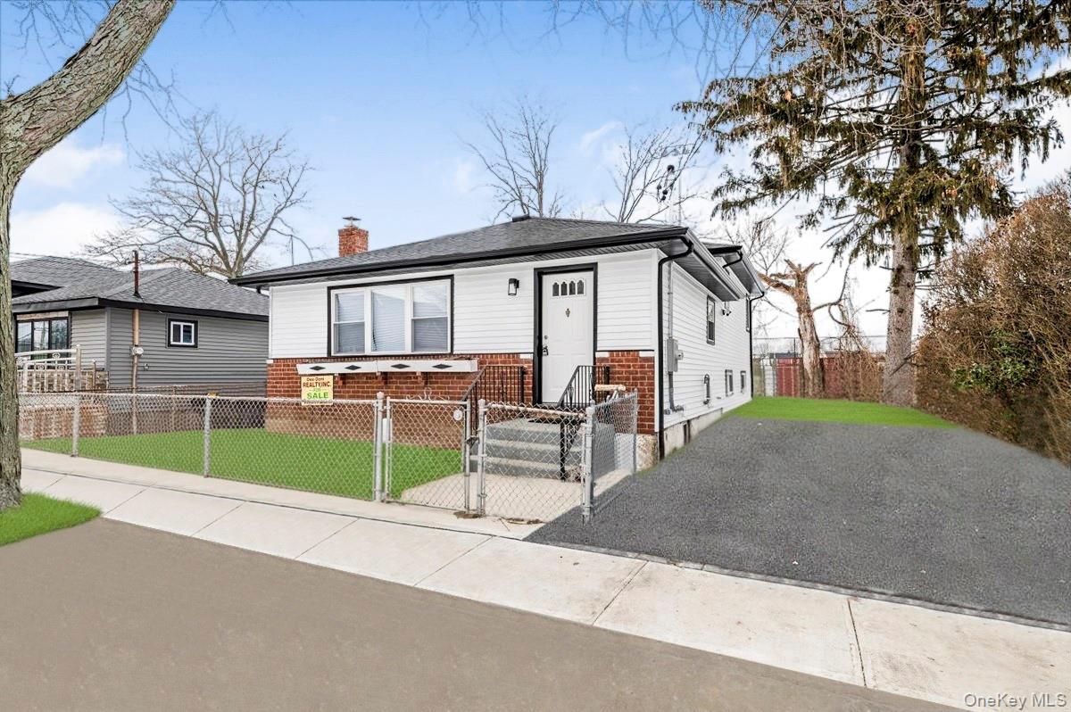 23 Peters Avenue, Hempstead, NY 11550