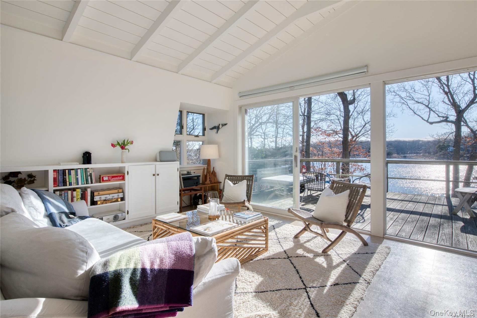 1500 Trumans Path, East Marion, NY 11939