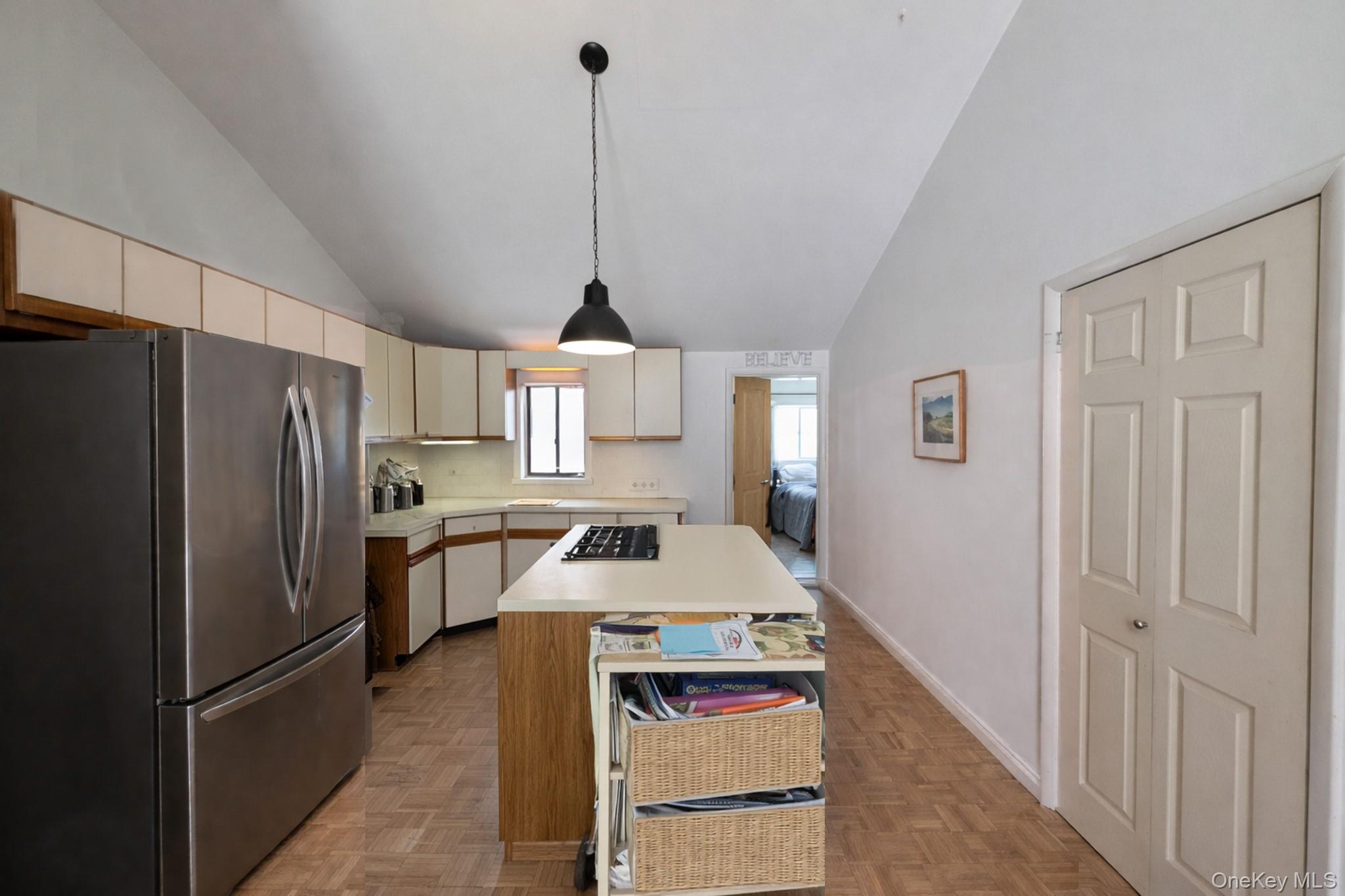 17 Oneida Avenue, Selden, NY 11784