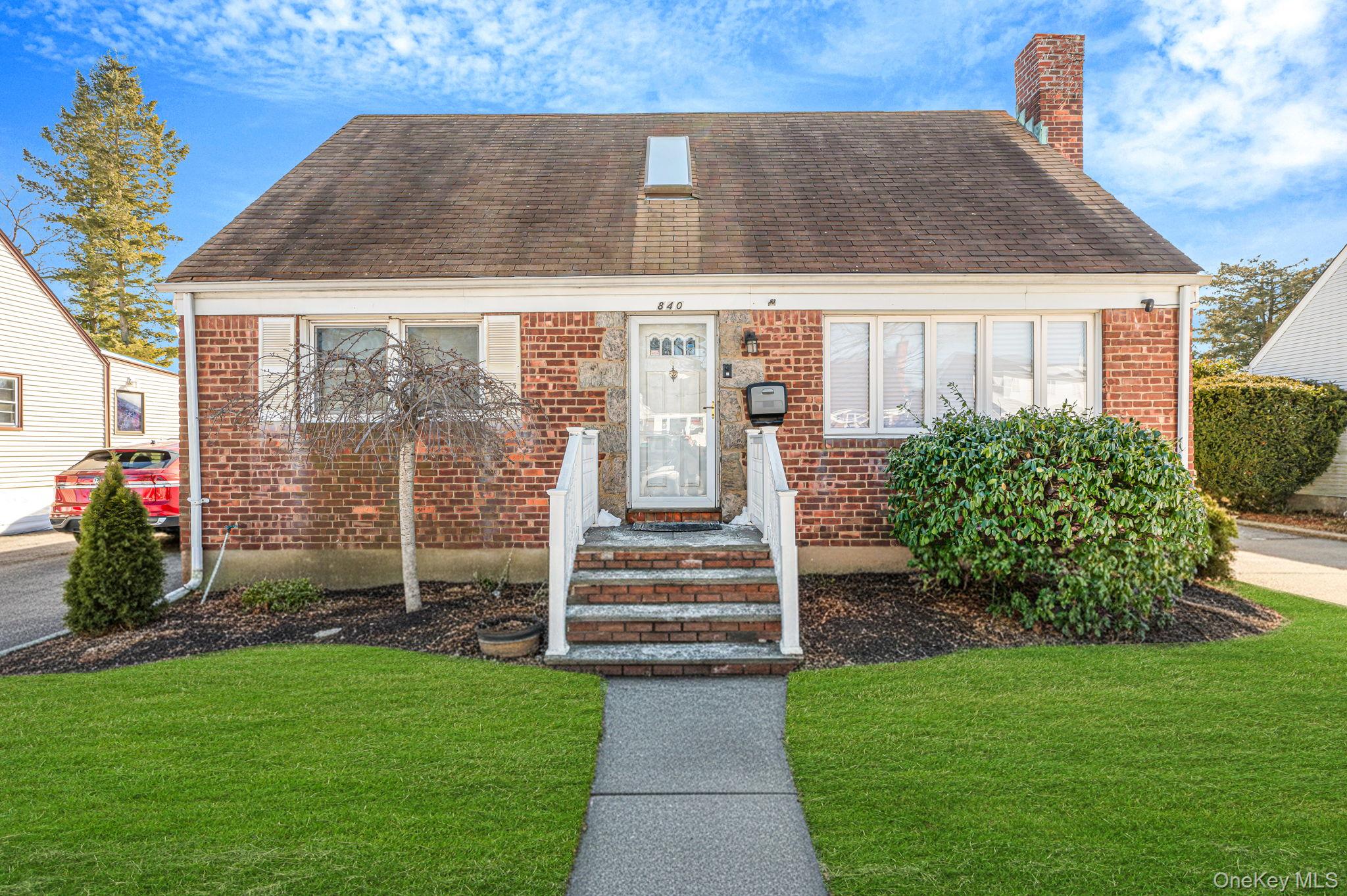 840 Jerusalem Avenue, Merrick, NY 11566