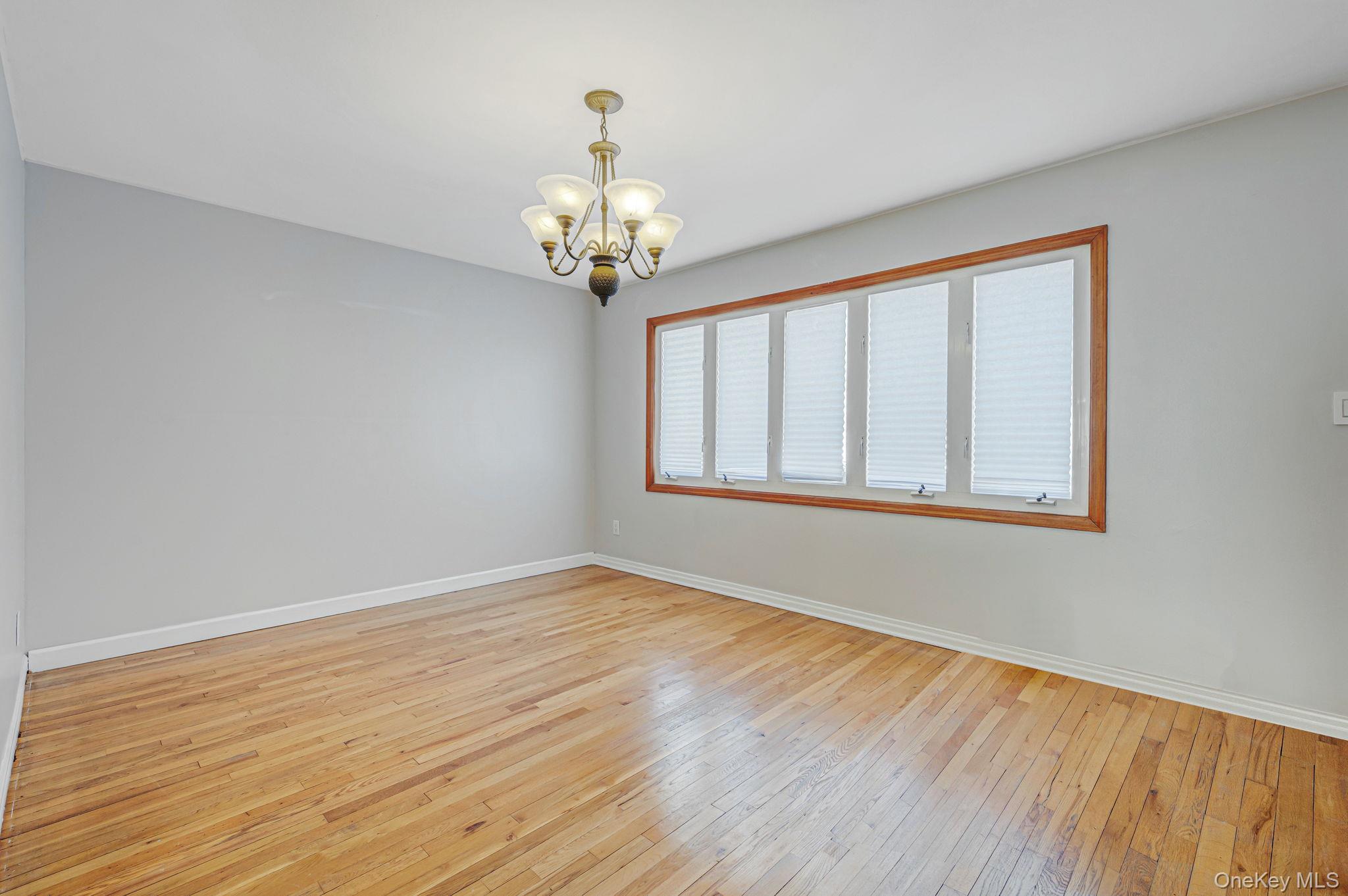 840 Jerusalem Avenue, Merrick, NY 11566