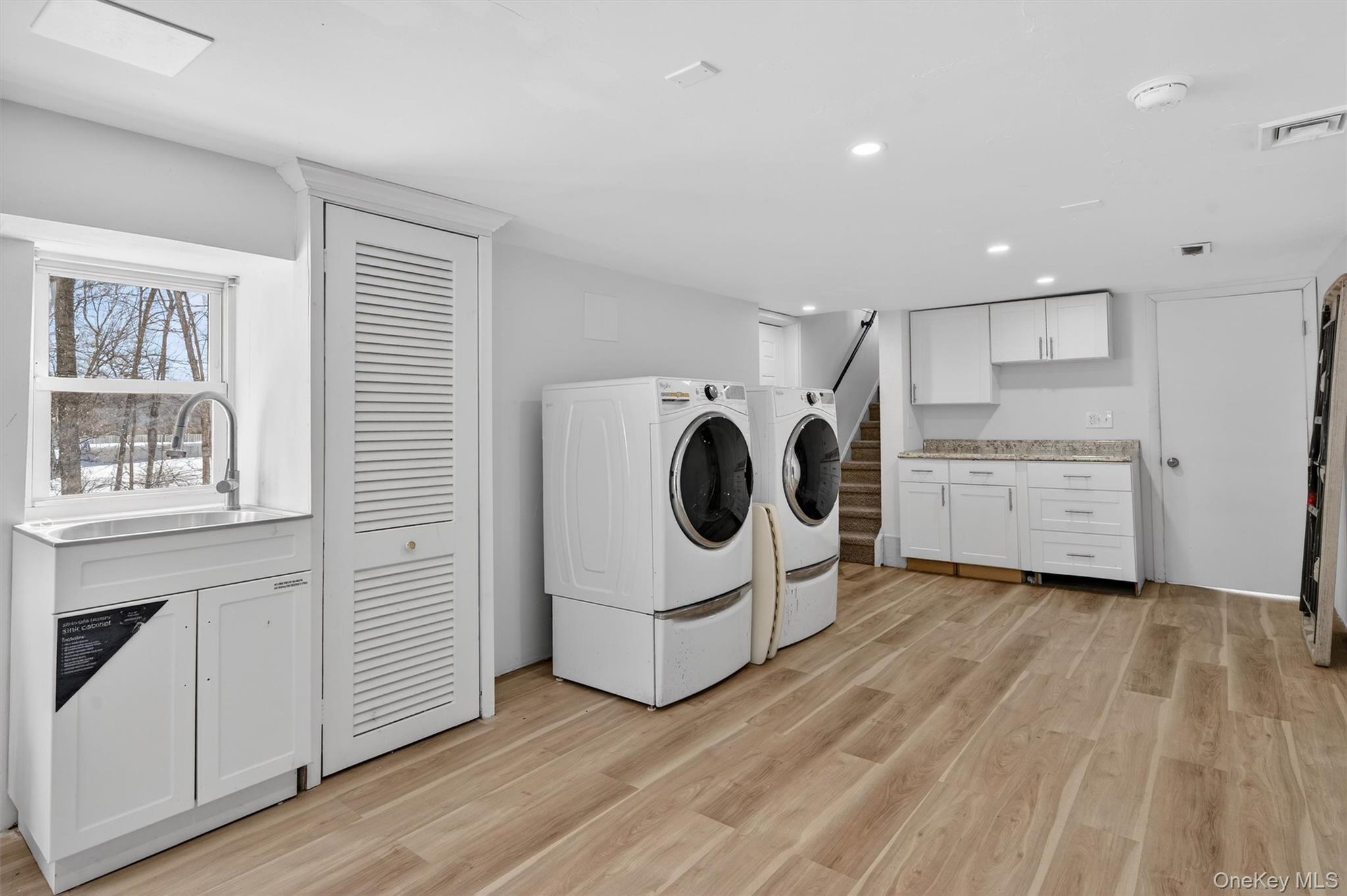 51 E Green Road, Rock Tavern, NY 12575