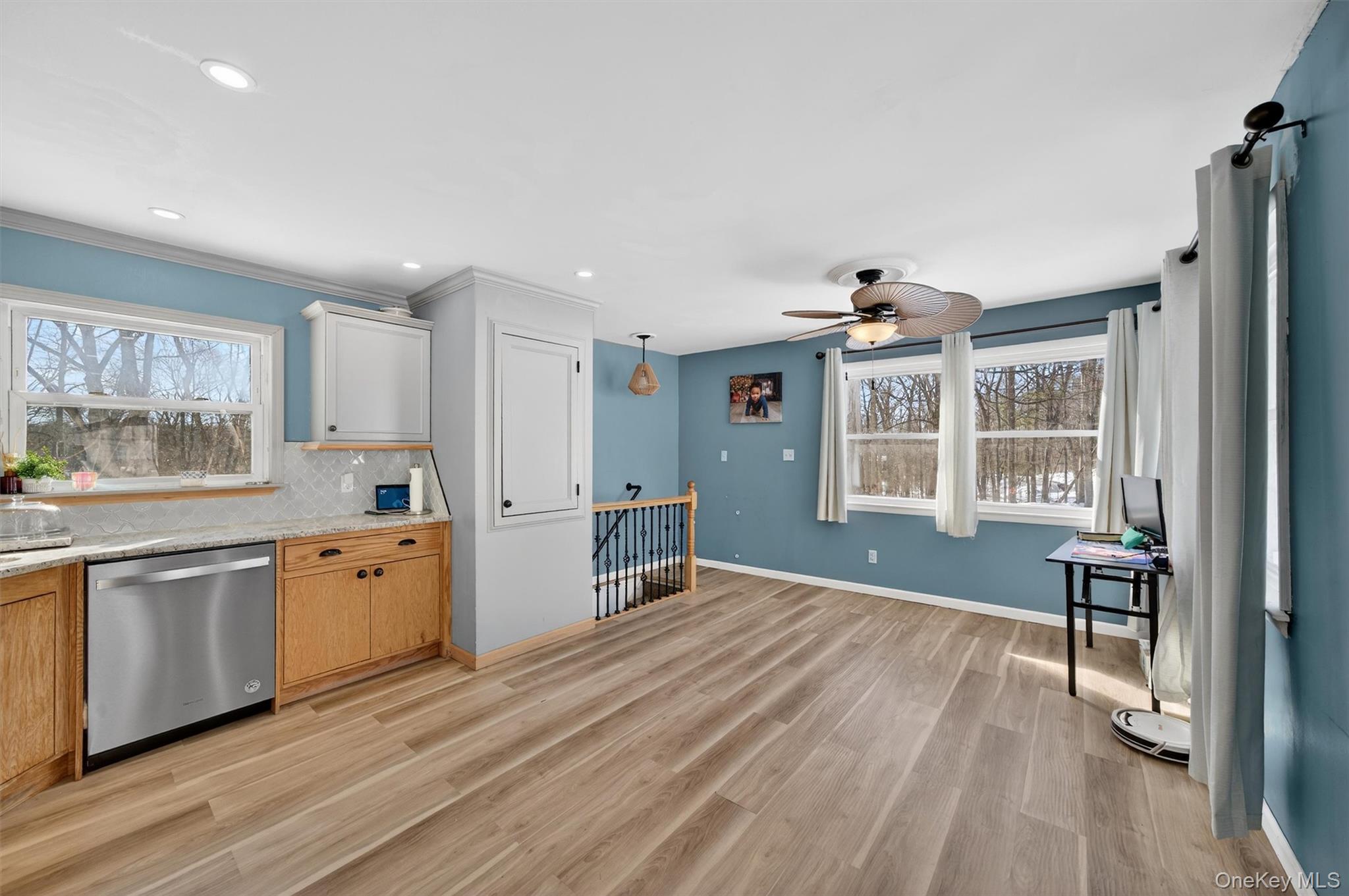 51 E Green Road, Rock Tavern, NY 12575