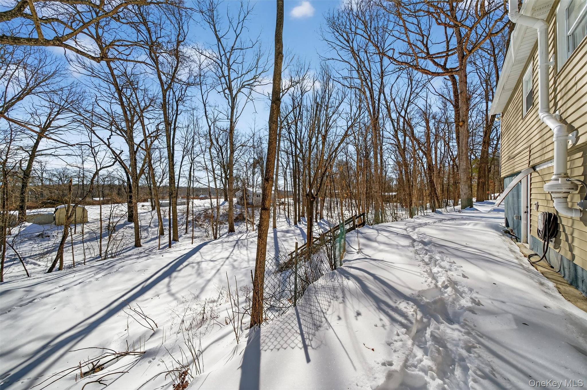 51 E Green Road, Rock Tavern, NY 12575