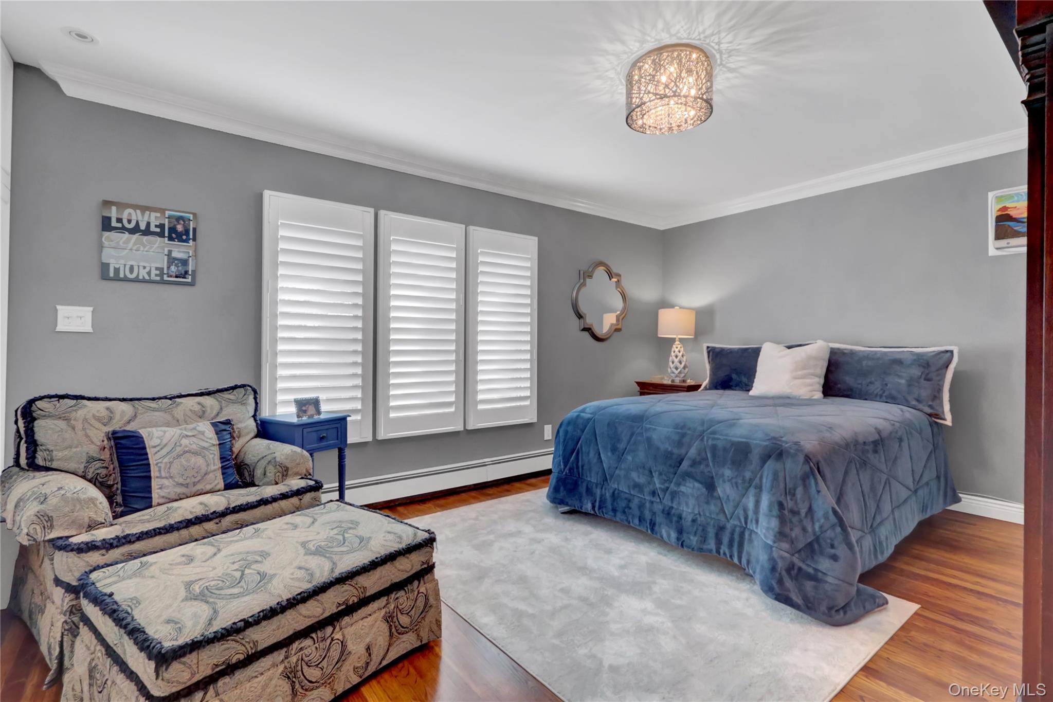 512 Links Drive E, Oceanside, NY 11572