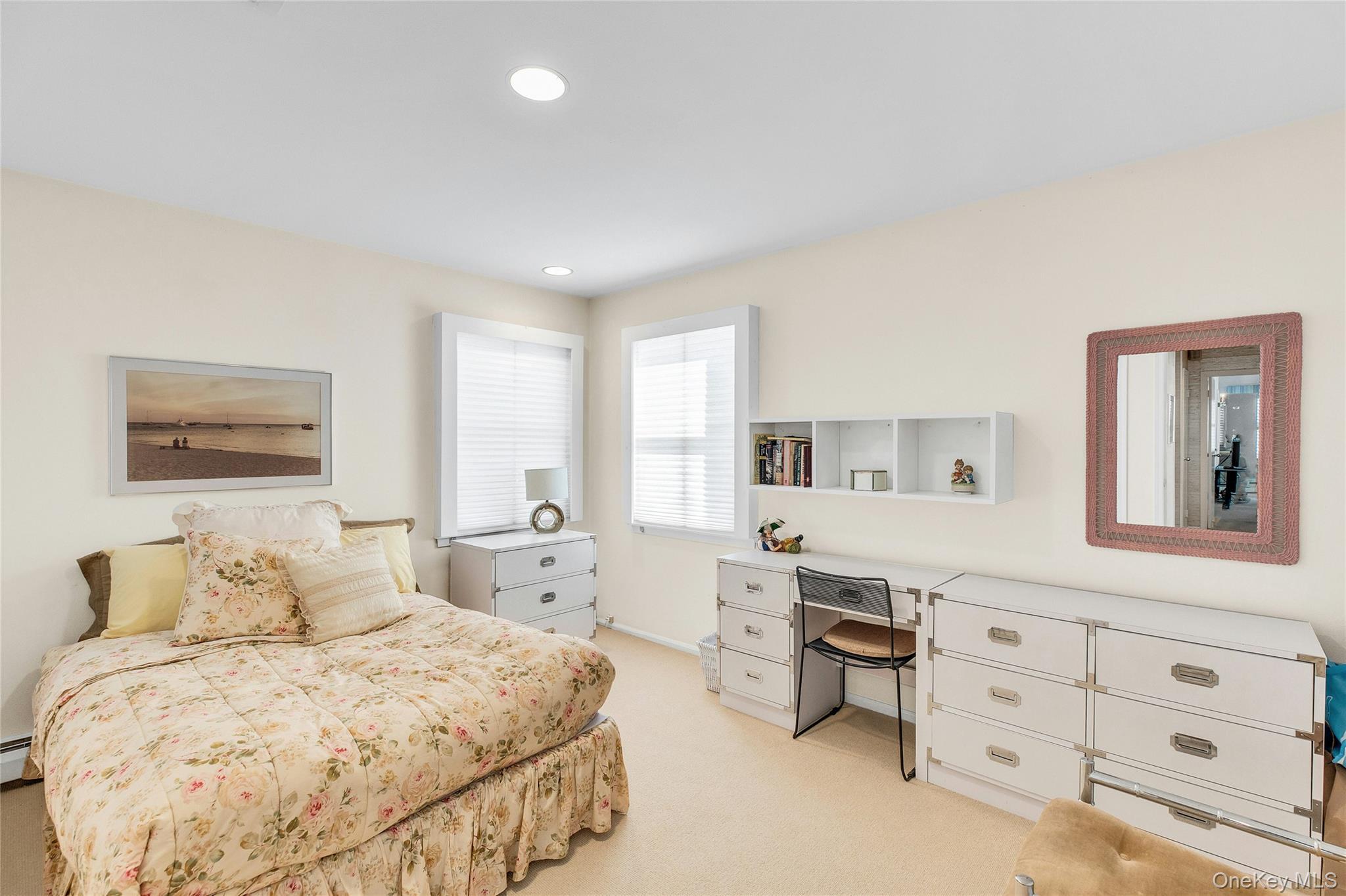 61 Hofstra Drive, Plainview, NY 11803