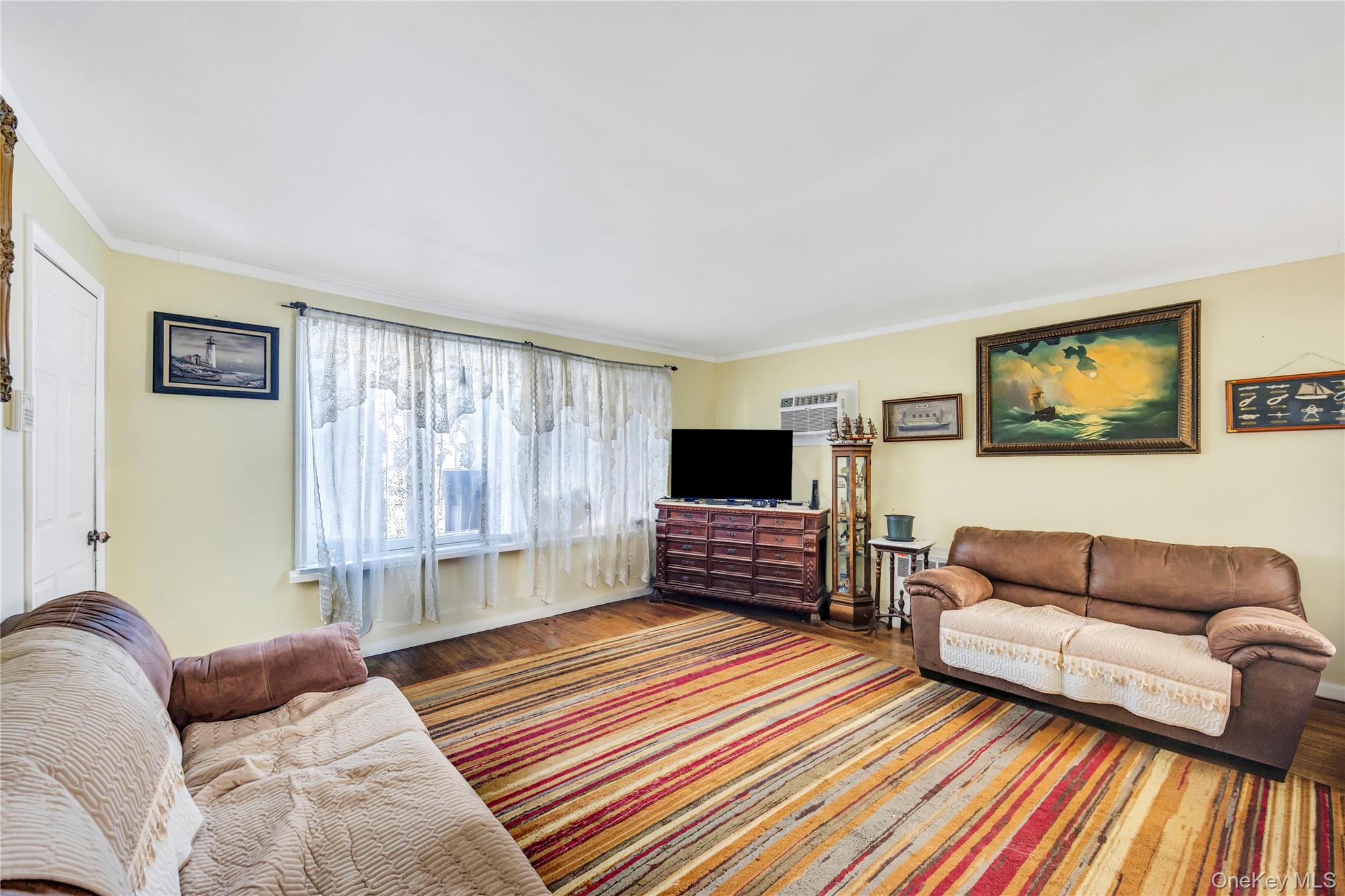 44 Seley Drive, North Babylon, NY 11703