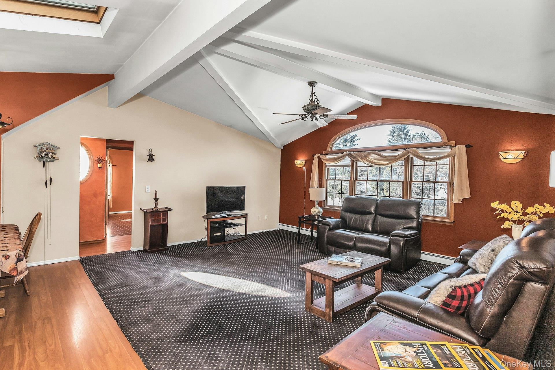 1 Towne Court, Melville, NY 11747