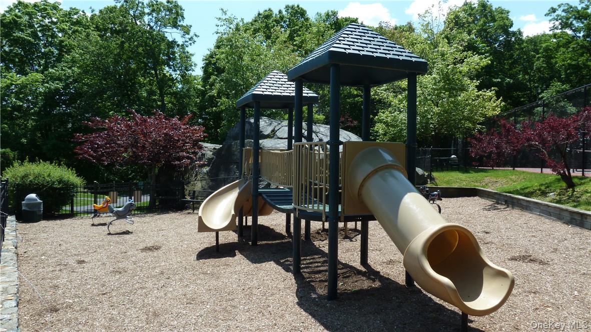 107 Winding Ridge Road # 107, White Plains, NY 10603