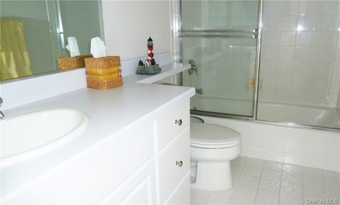 107 Winding Ridge Road # 107, White Plains, NY 10603