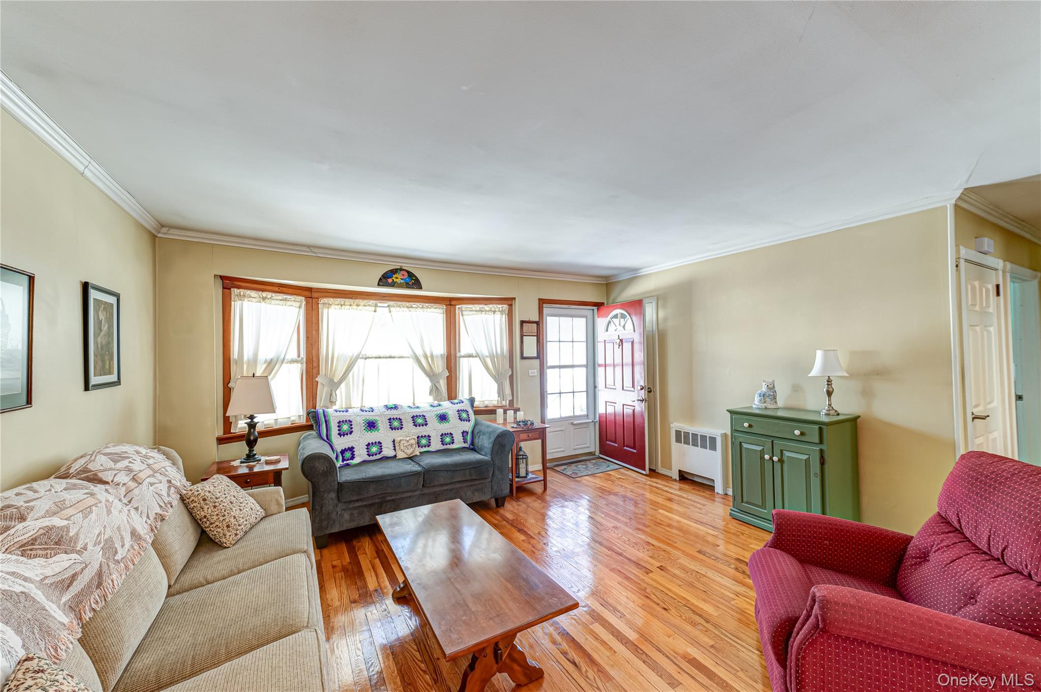 36 Sinclair Drive, Greenlawn, NY 11740