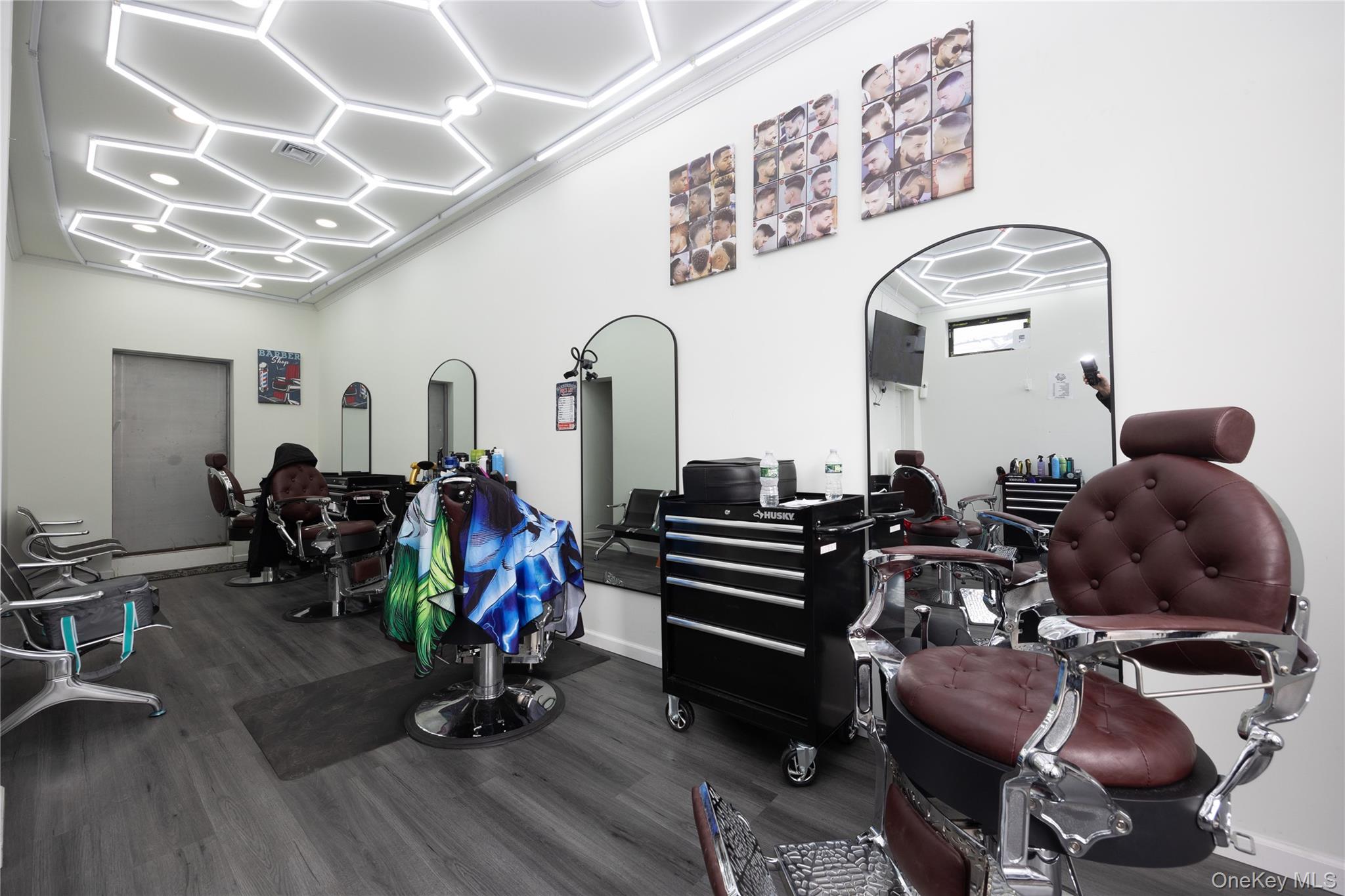 793 Main Street, Farmingdale, NY 11735