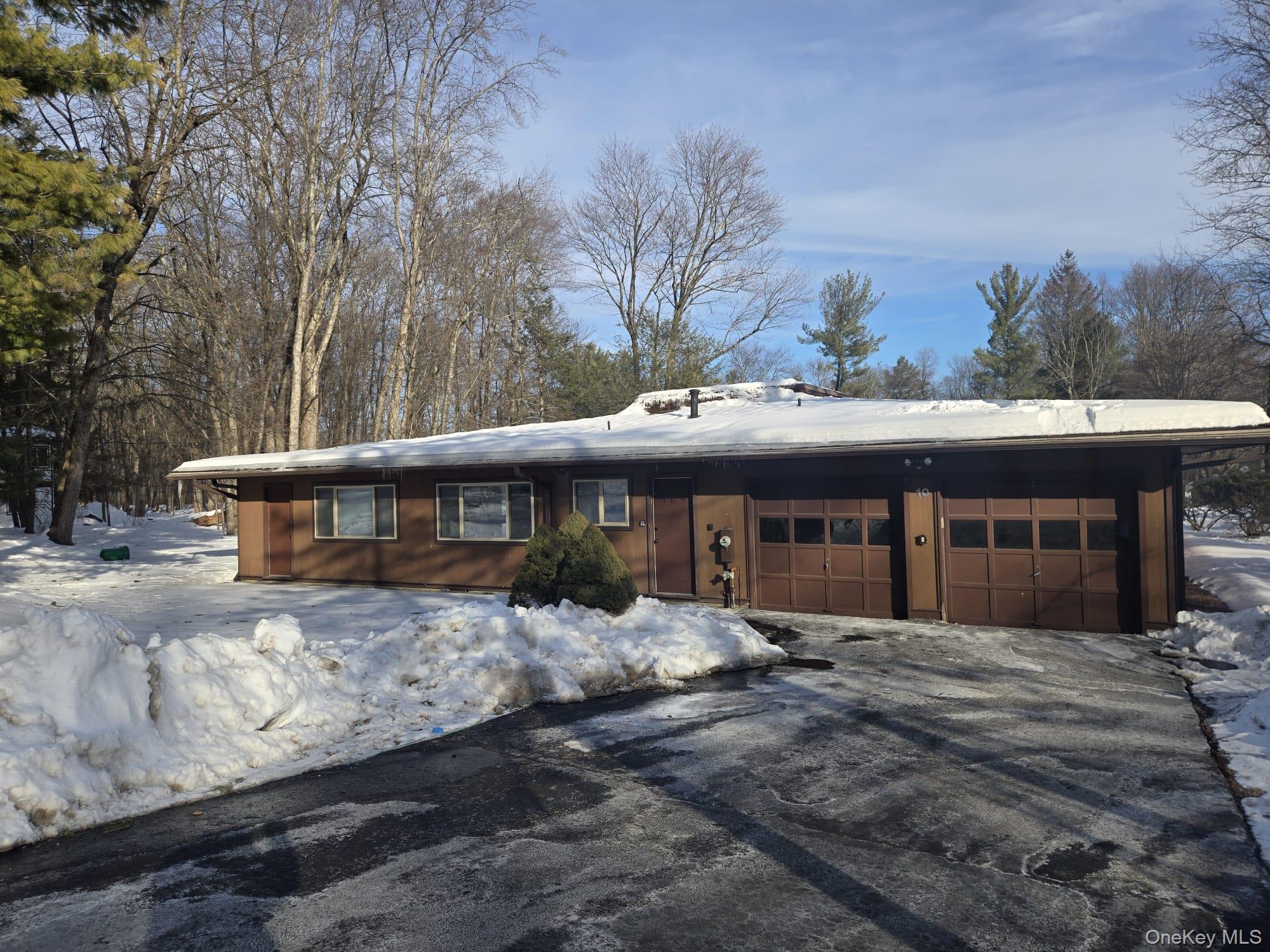10 Chestnut Drive, Pomona, NY 10970