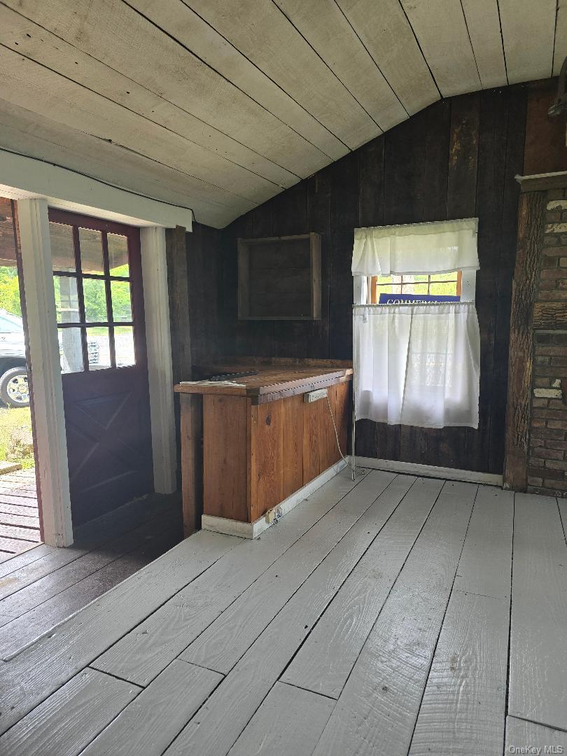 6437 Route 209, Kerhonkson, NY 12446