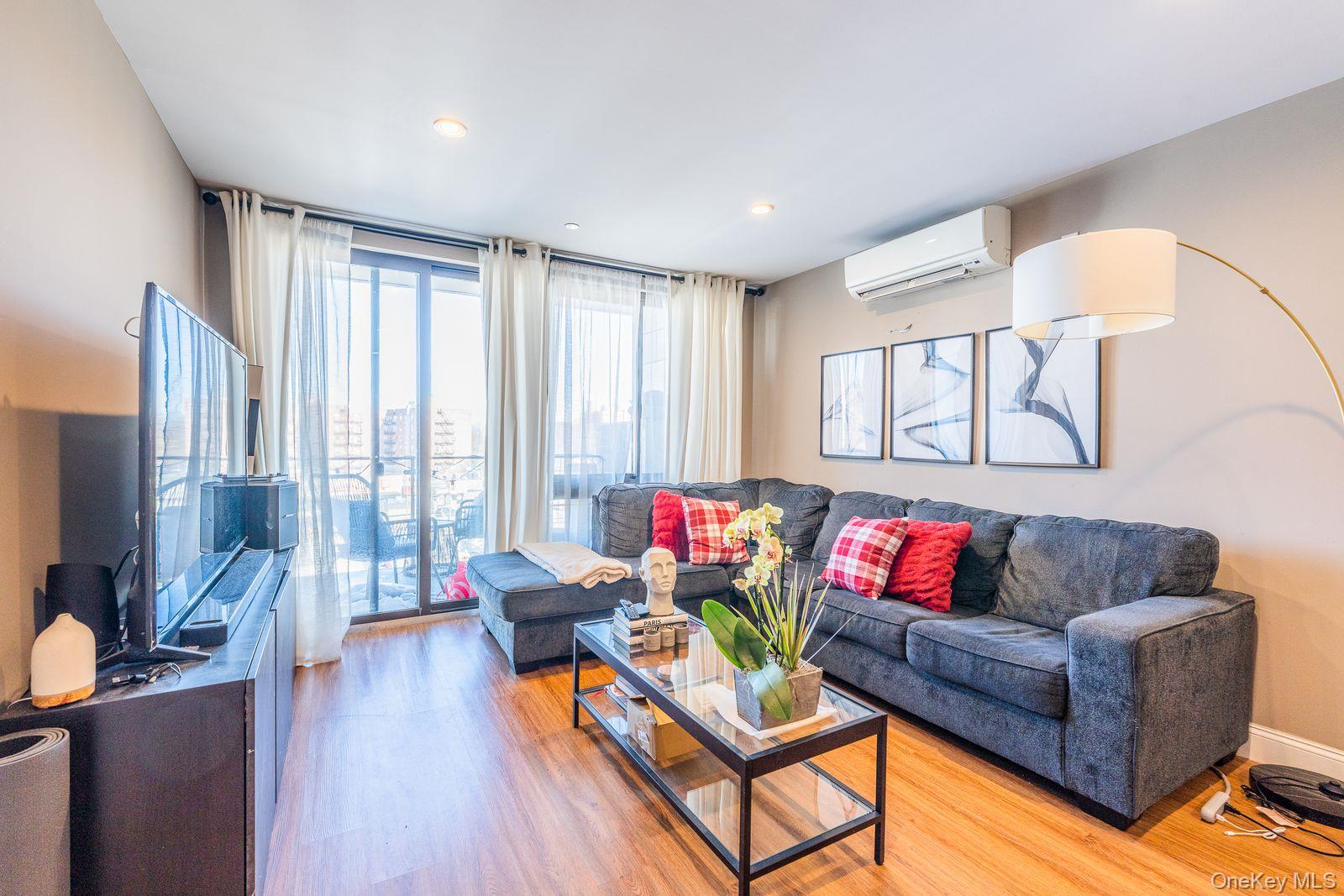 4516 83RD Street # 5K, Elmhurst, NY 11377