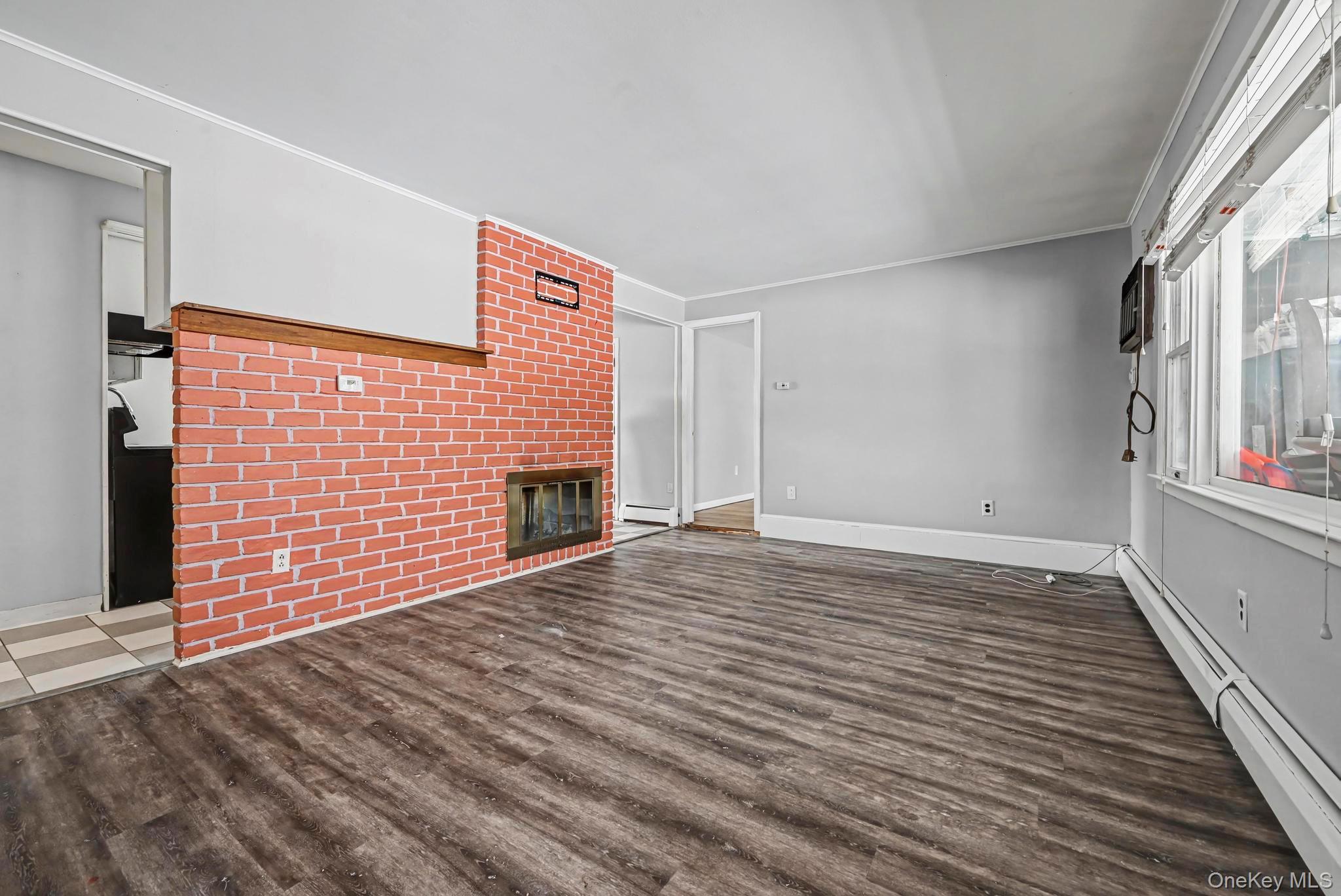 23 Tip top Lane, Hicksville, NY 11801