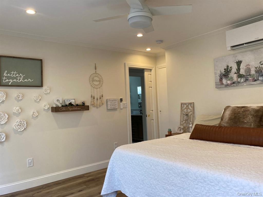 286 Beachview Street, Copiague, NY 11726