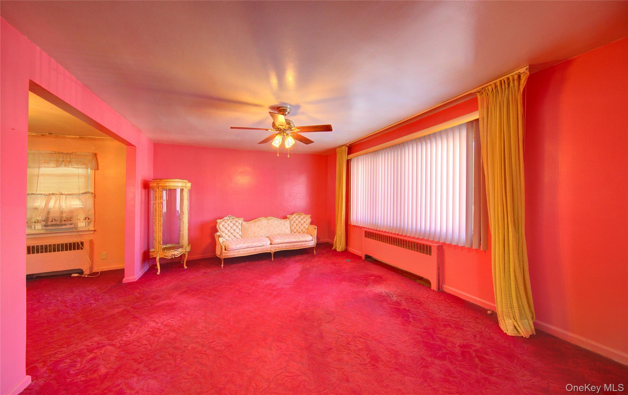 10 Taft Avenue, Hempstead, NY 11550