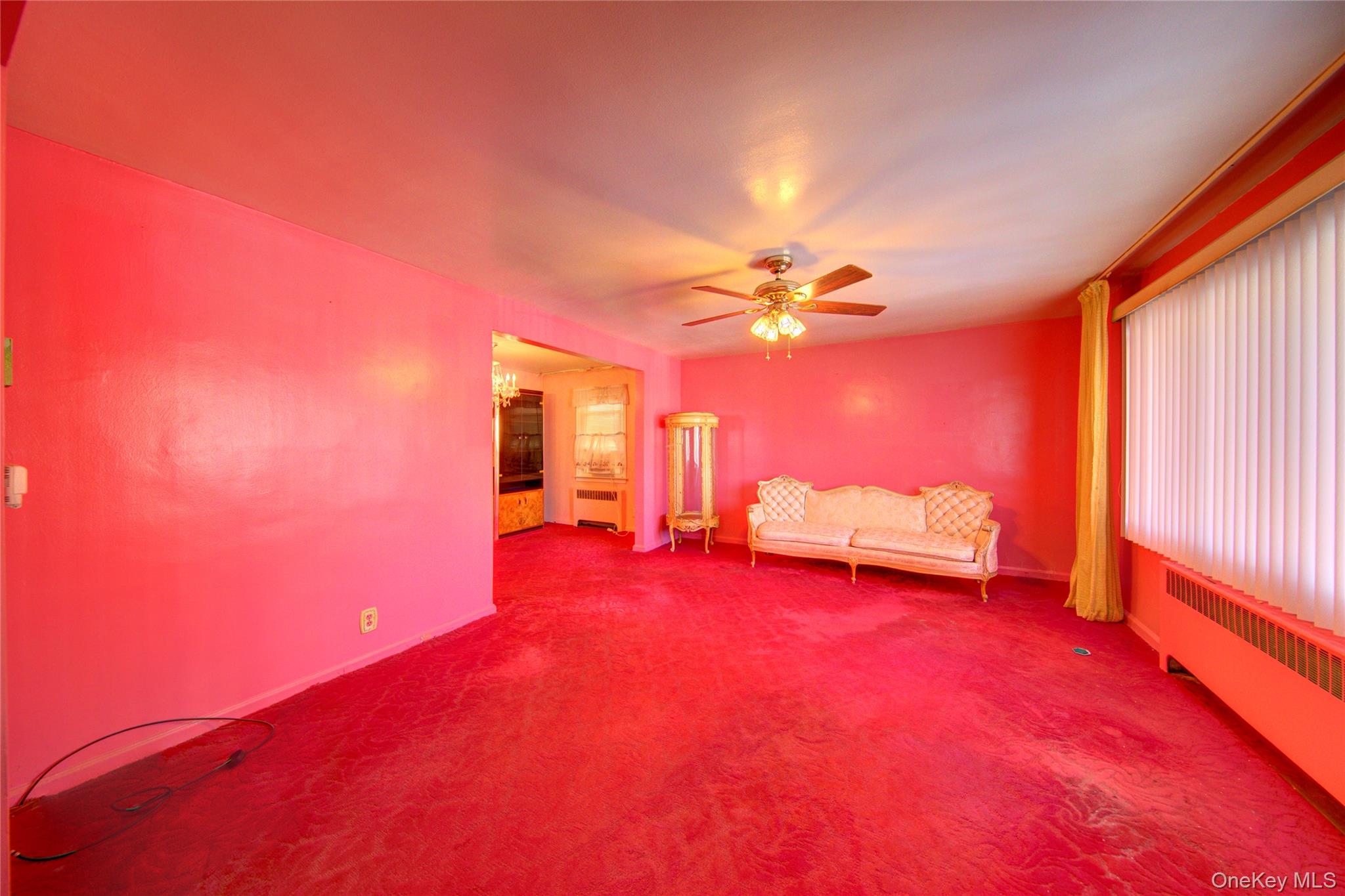 10 Taft Avenue, Hempstead, NY 11550