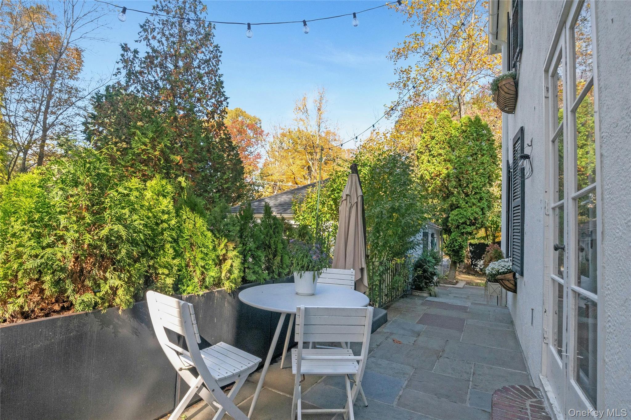 2 Apple Tree Close, Chappaqua, NY 10514