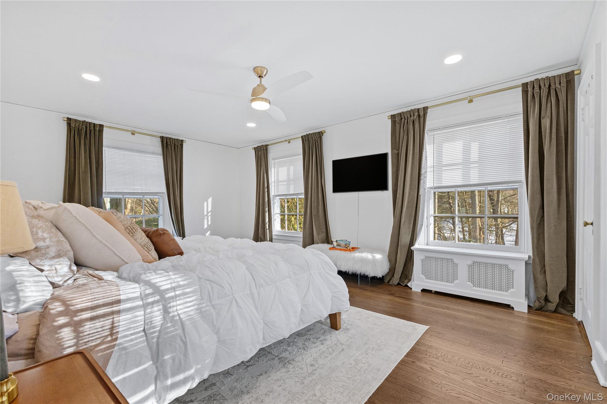 2 Apple Tree Close, Chappaqua, NY 10514